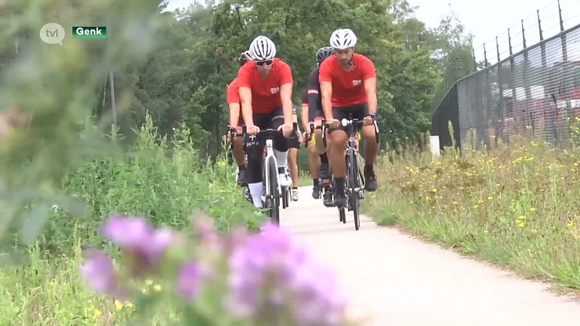 Werknemers van Essers rijden eigen Tour de France