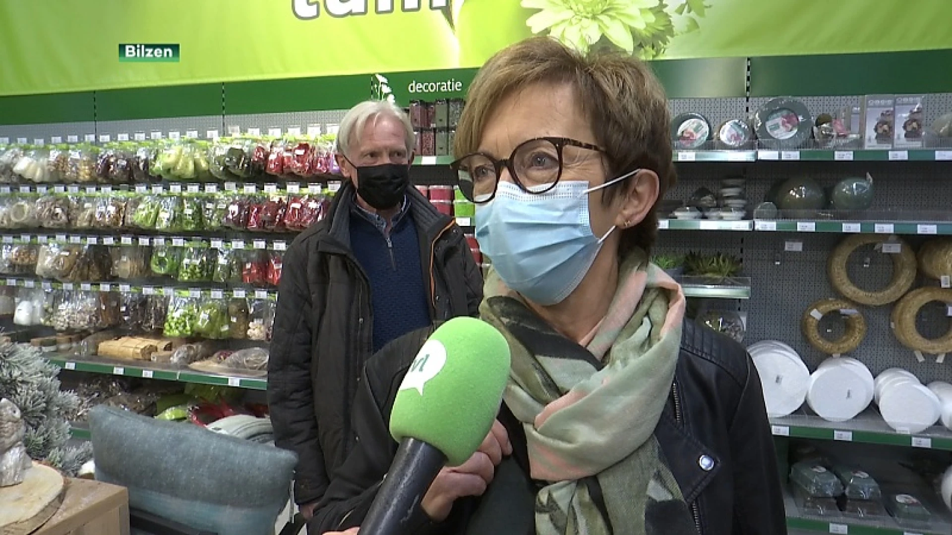 Heropening winkels zorgt voor rush op kerstversiering