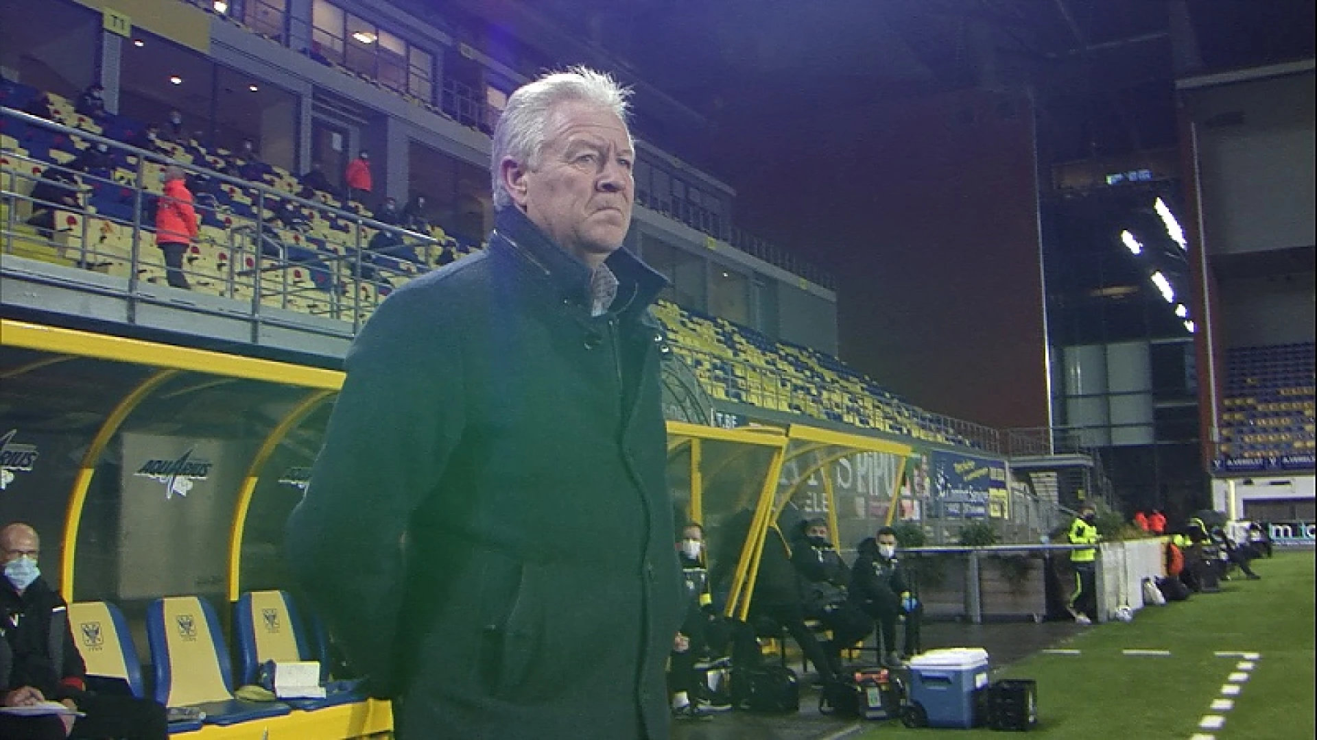 Debuut in mineur voor Maes: STVV verliest en staat nu laatste