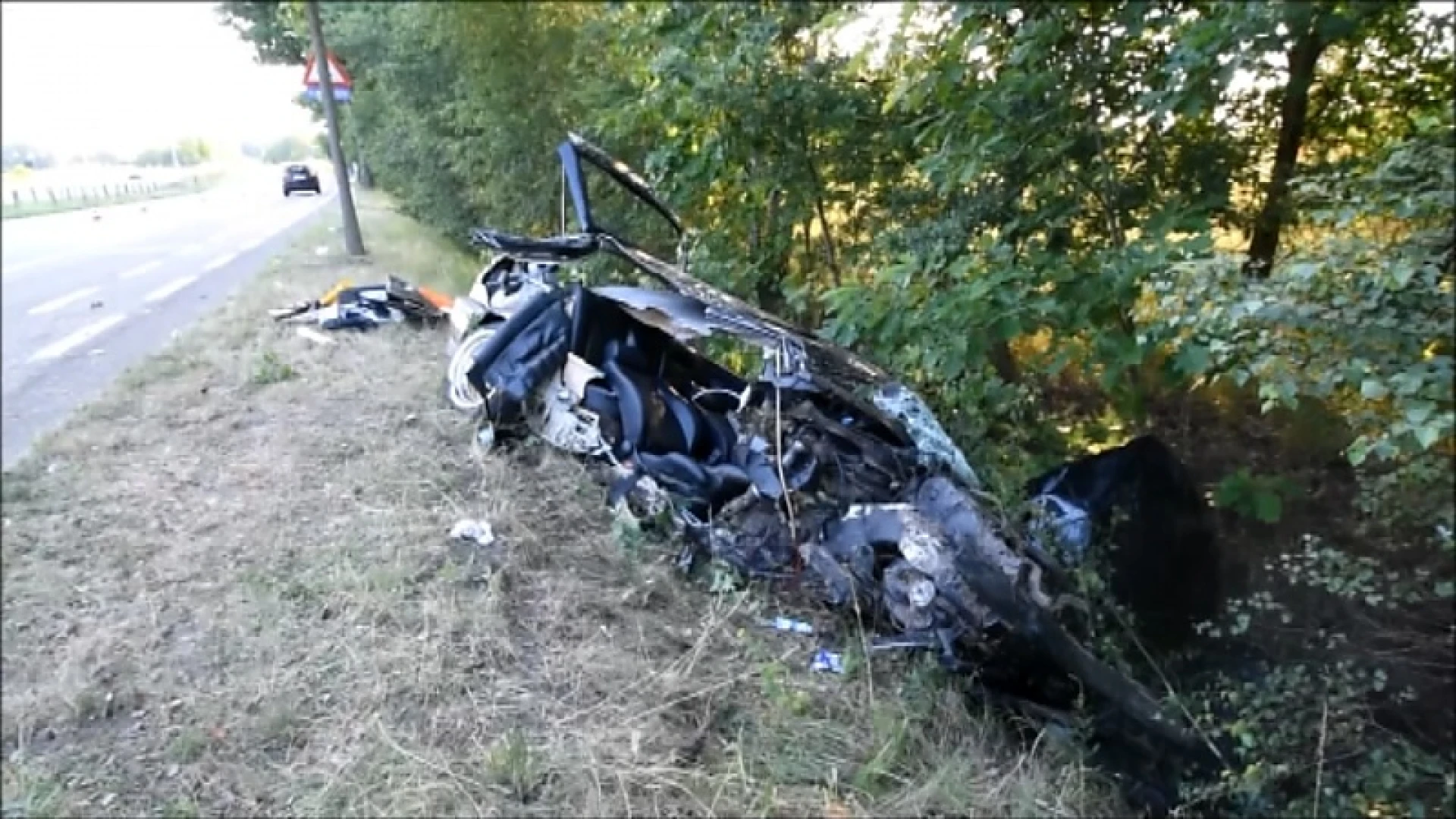 Vrienden streamen crash live, chauffeur staat terecht voor poging tot moord