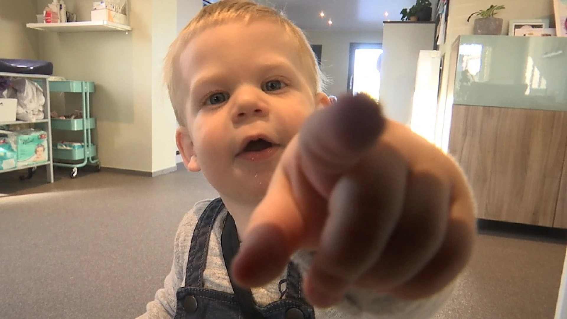 Truiense peuter Milo kan enkel overleven door plasmadonaties