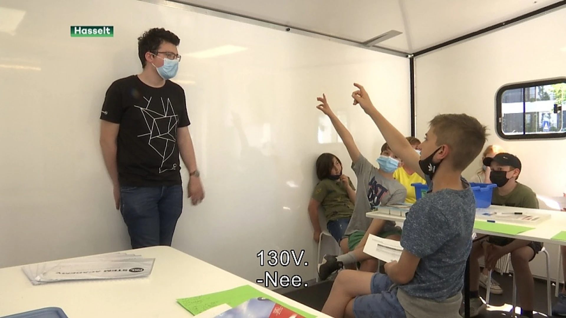 Leerlingen testen nieuwe workshops PXL STEM Academy uit