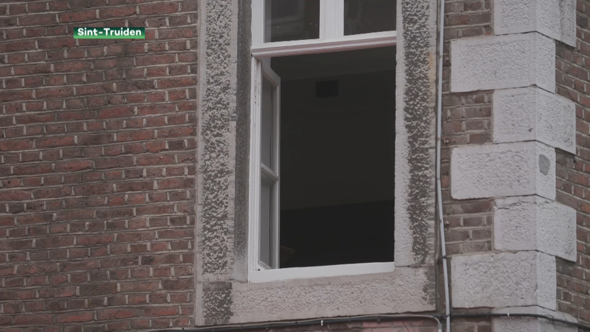 Betrapte inbreker valt uit raam in Sint-Truiden en overlijdt