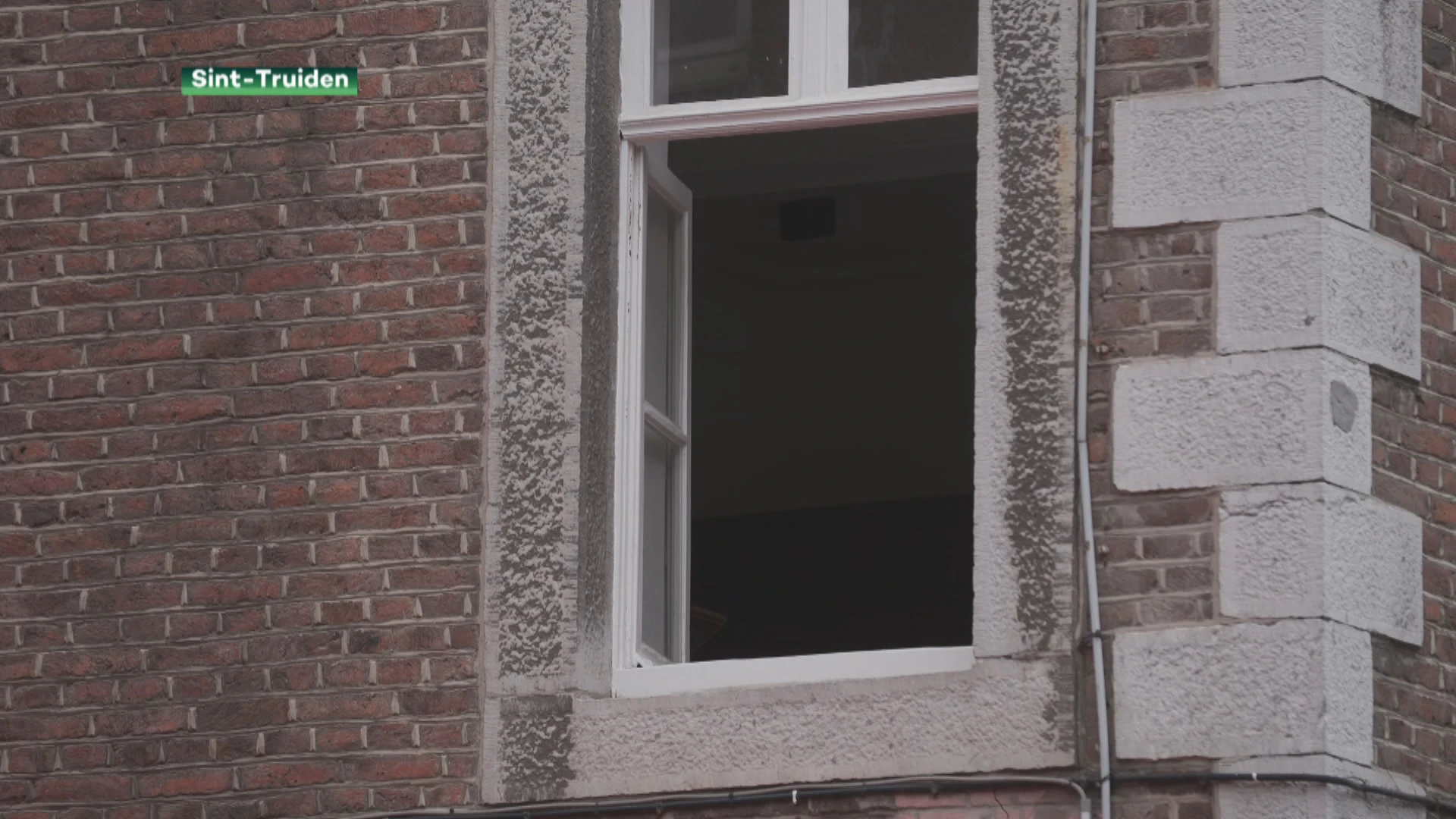 Betrapte inbreker valt uit raam in Sint-Truiden en overlijdt