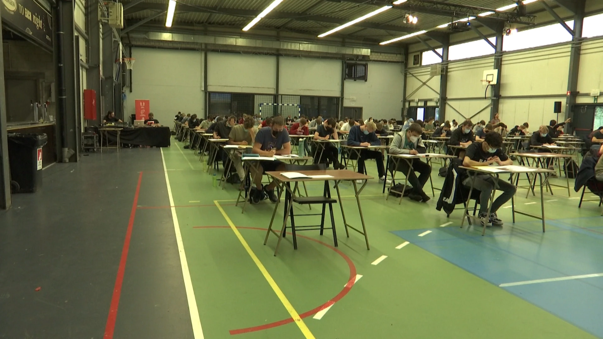 Studenten kunnen in september les volgen op de campus