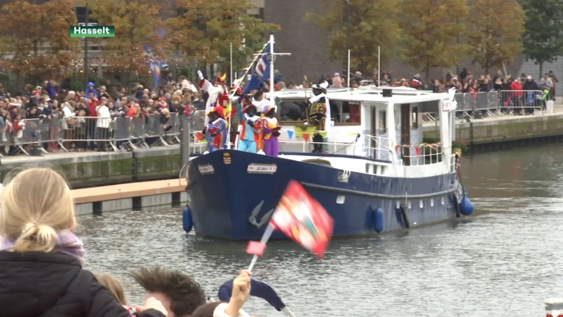 7.000 fans verwelkomen Sinterklaas in Hasseltse kanaalkom