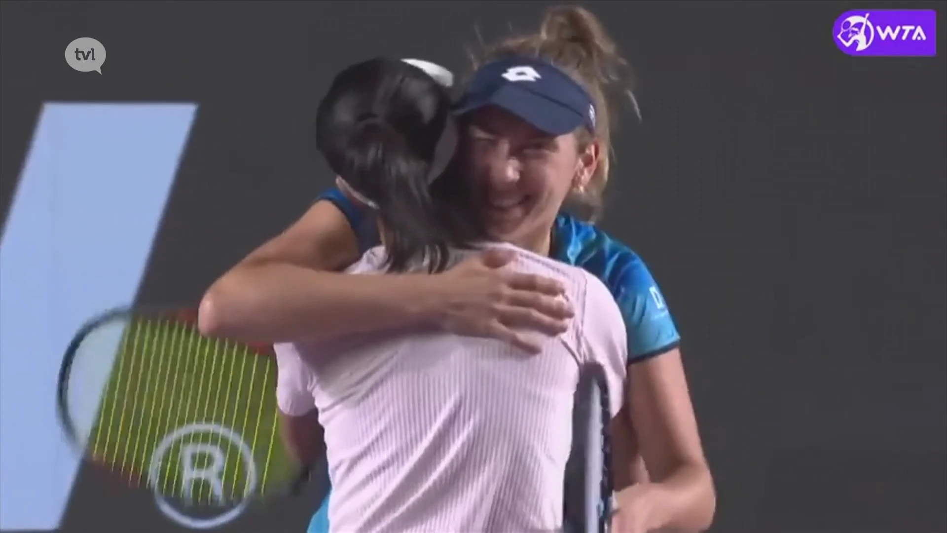Elise Mertens is zeker voor ticket van halve finales dubbel in WTA-toernooi