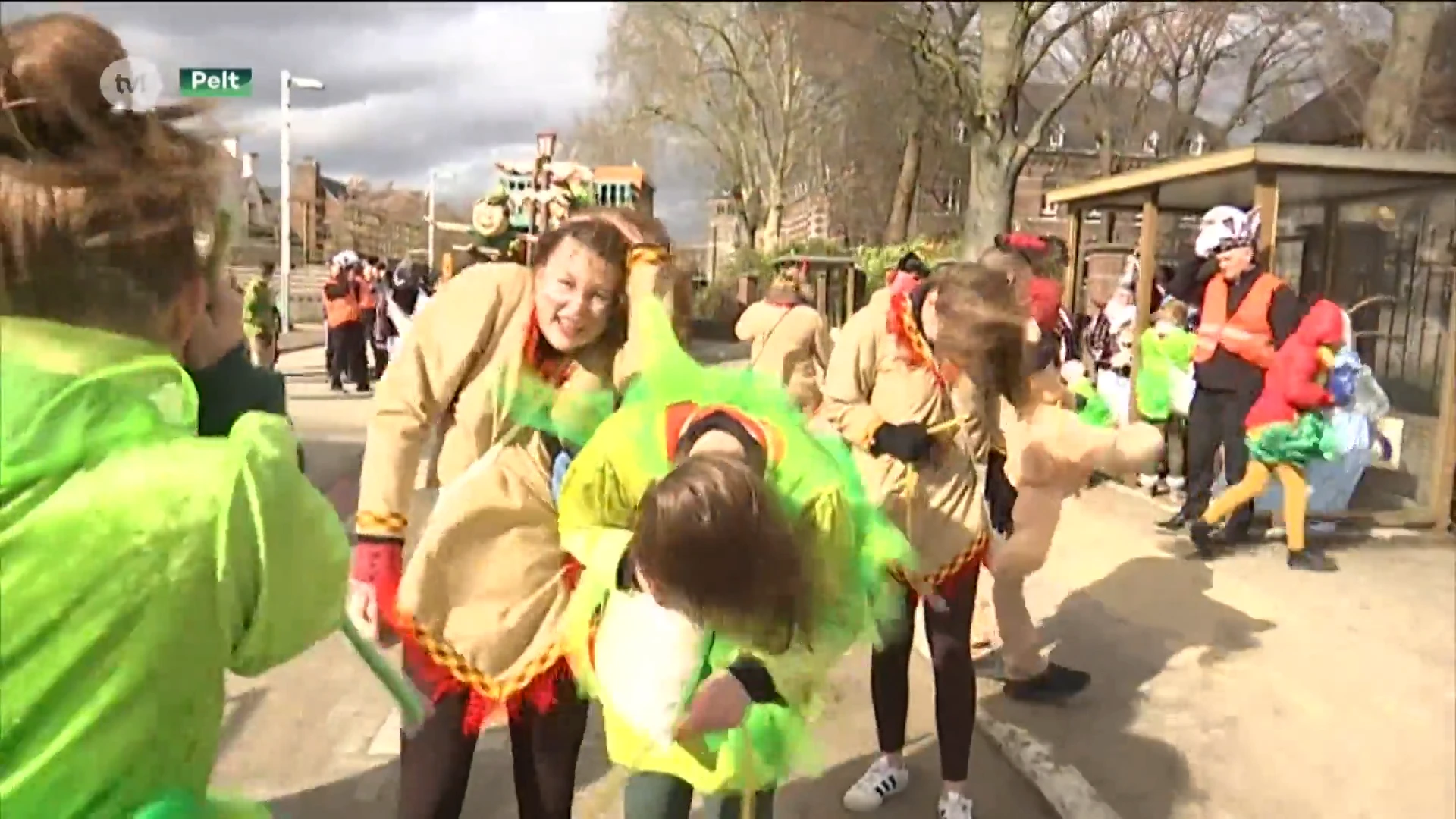Pelt stelt carnavalstoeten uit met maand door corona