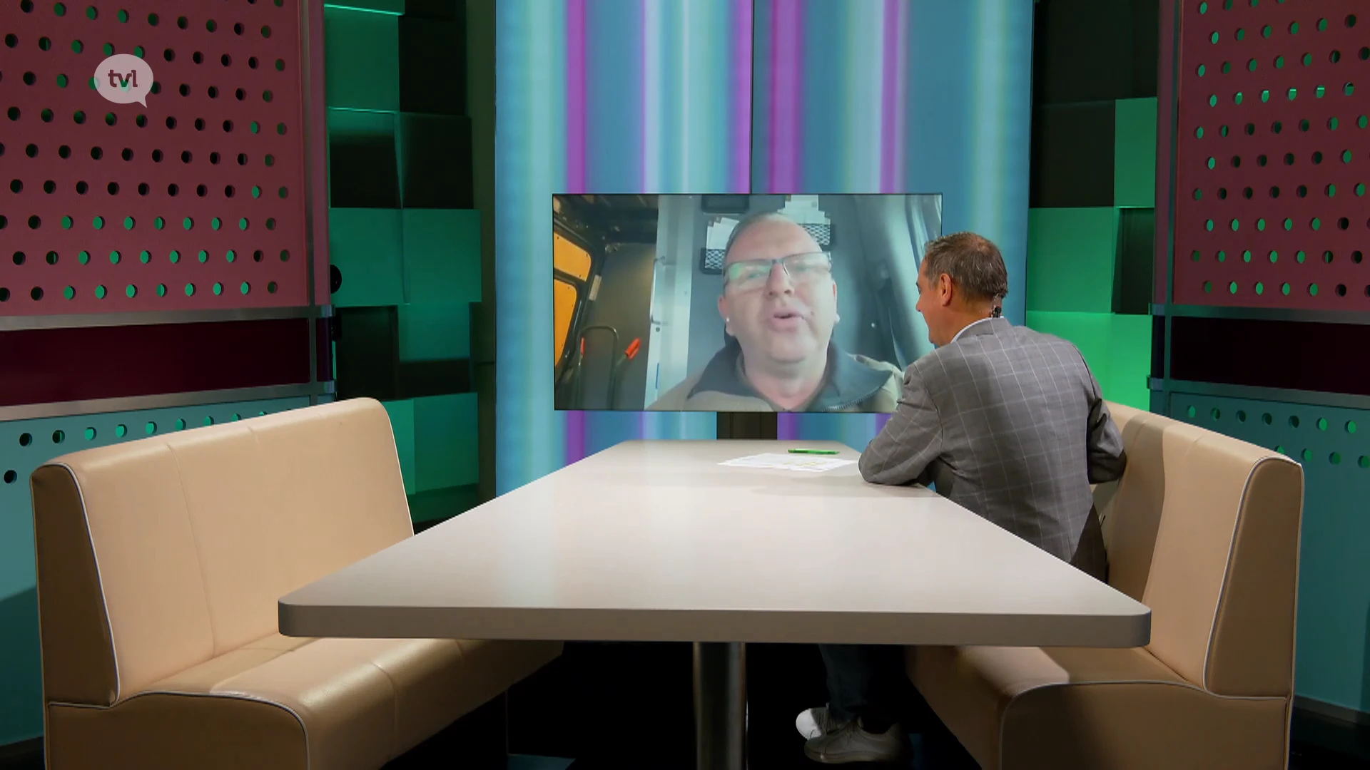 Yves Claes is koerier van hondenkoekjes