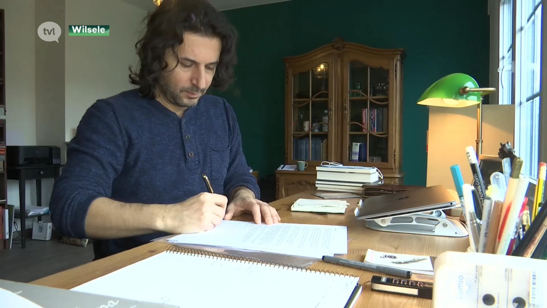 Maasmechelse Mustafa Kör is vanaf vandaag Dichter des Vaderlands