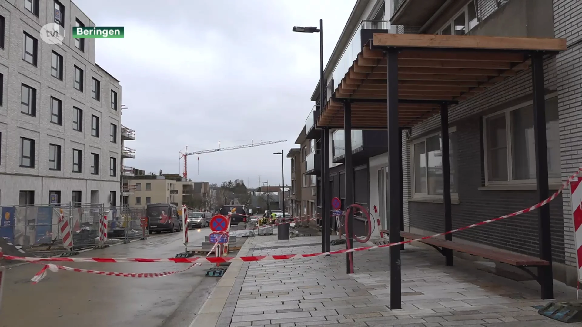 Bushokje zet Beringenaren in het donker