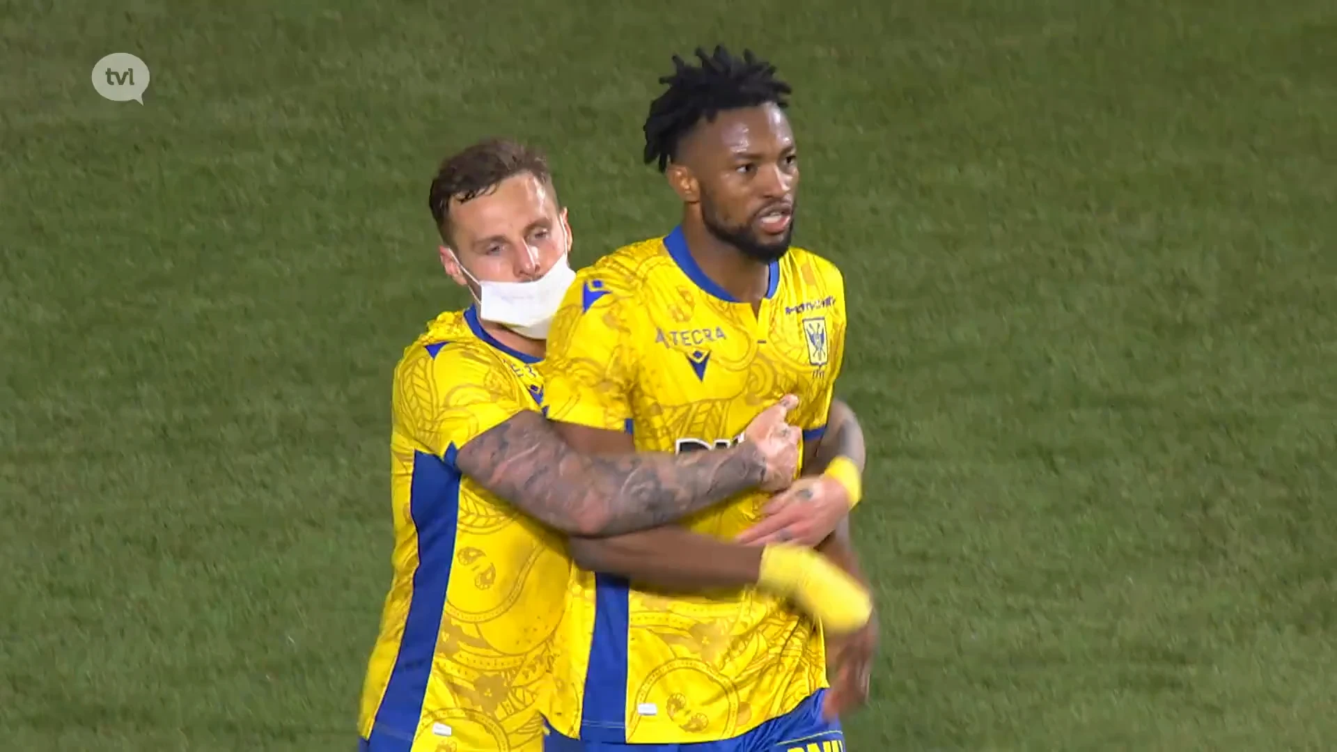 STVV-verdediger Junior Pius krijgt boete en is geschorst voor onbepaalde duur