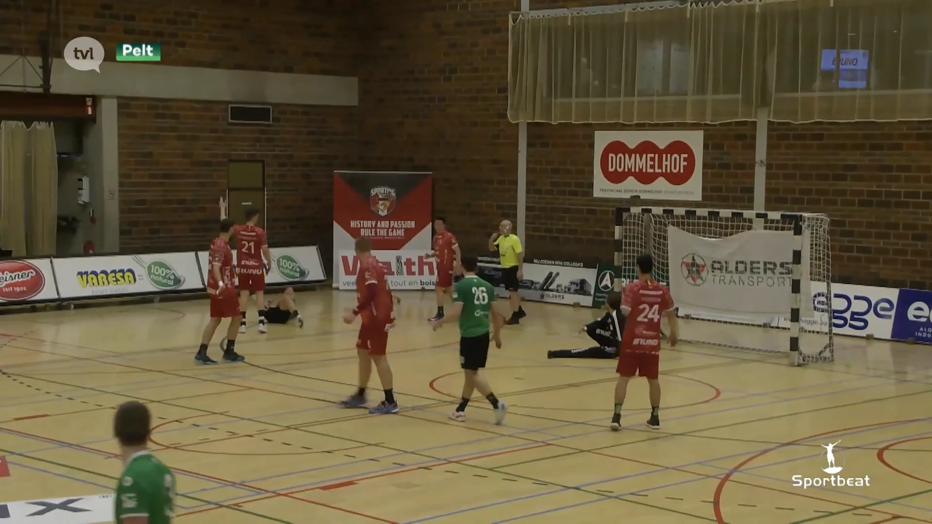 Handbal: Pelt blijft tweede in BENE-League na vlotte winst tegen Initia