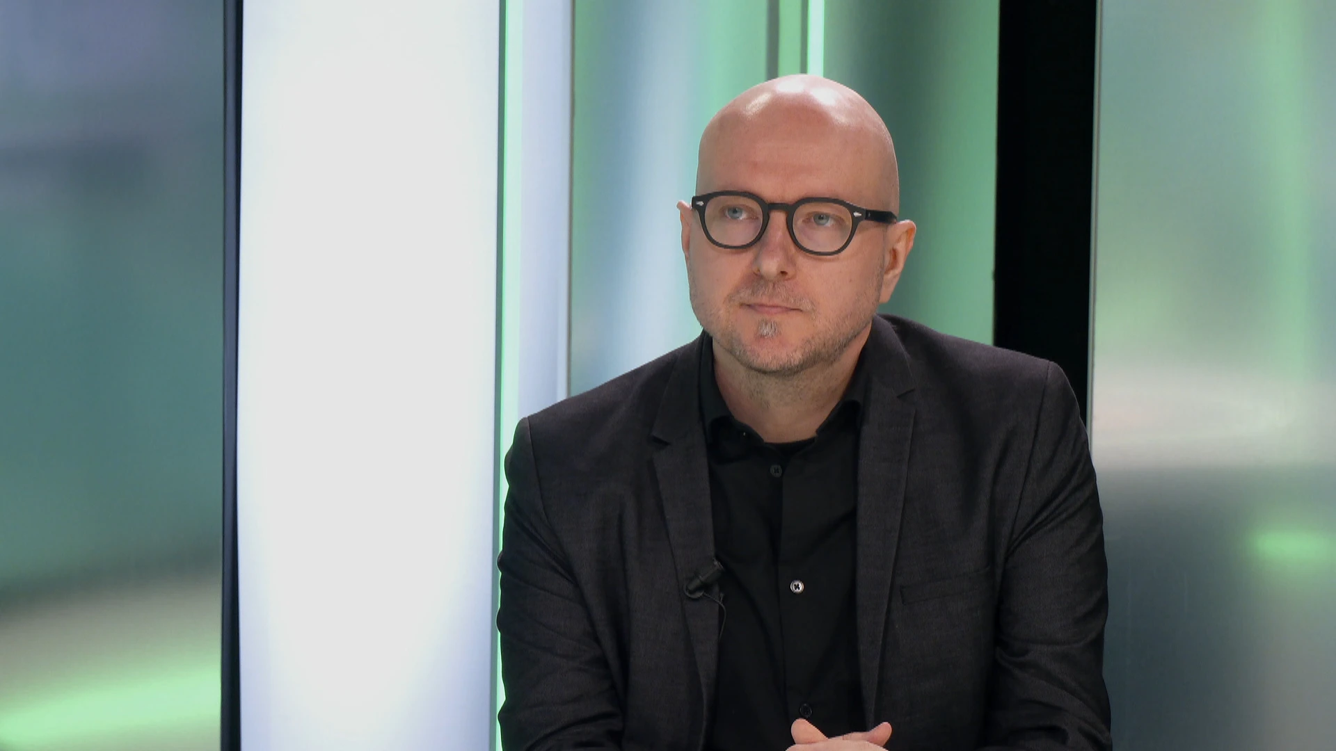 TVL-journalist Tom Kums over 'Sierre, 10 jaar later': "Een beklijvende reeks op een serene manier gebracht."