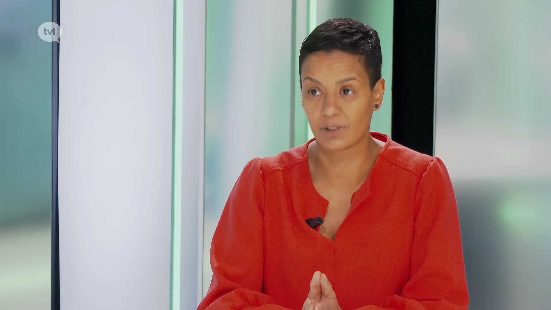 Minister Meryame Kitir wil gastgezinnen screenen