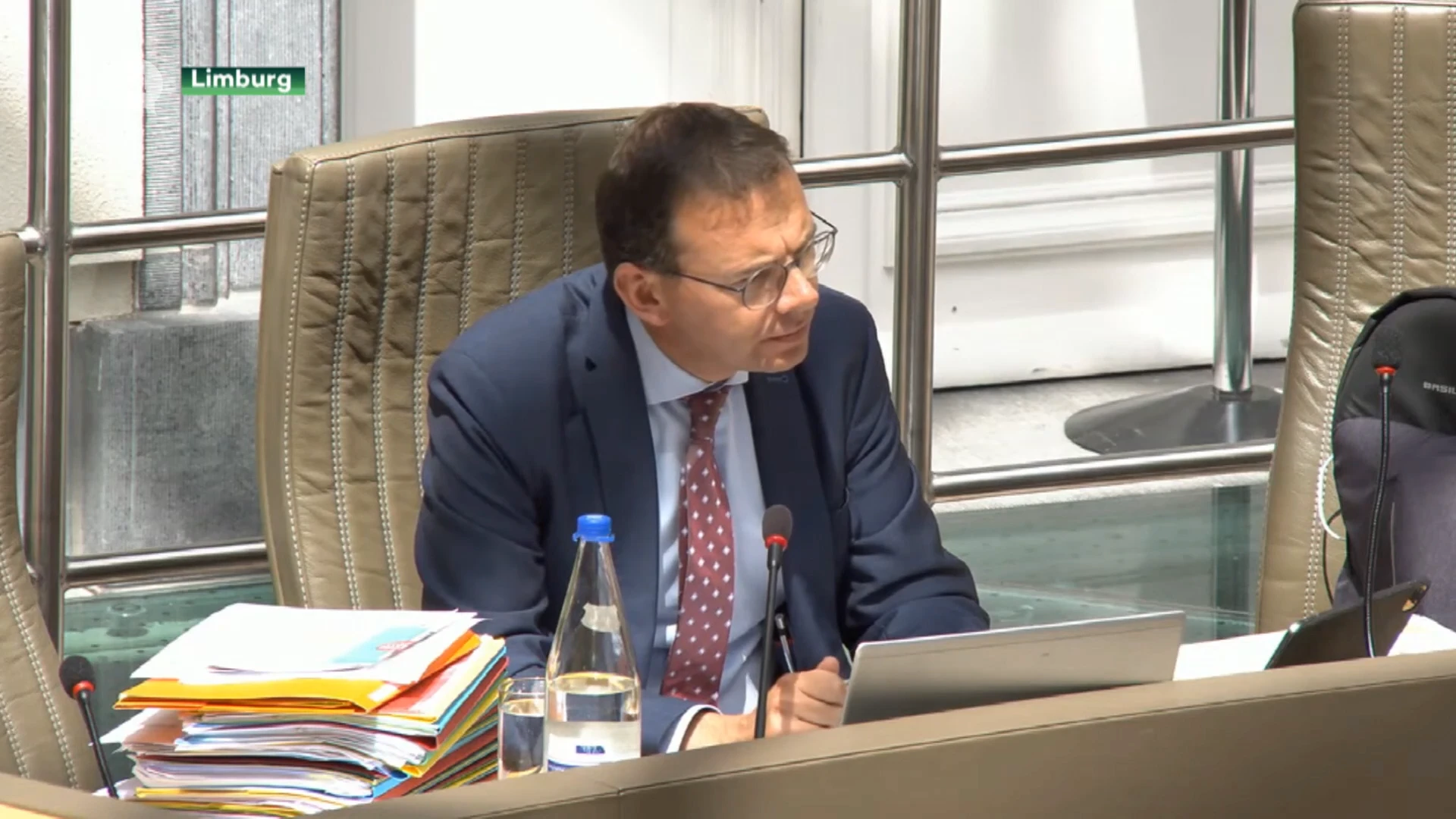 Wouter Beke legt verantwoordelijkheid bij administratie