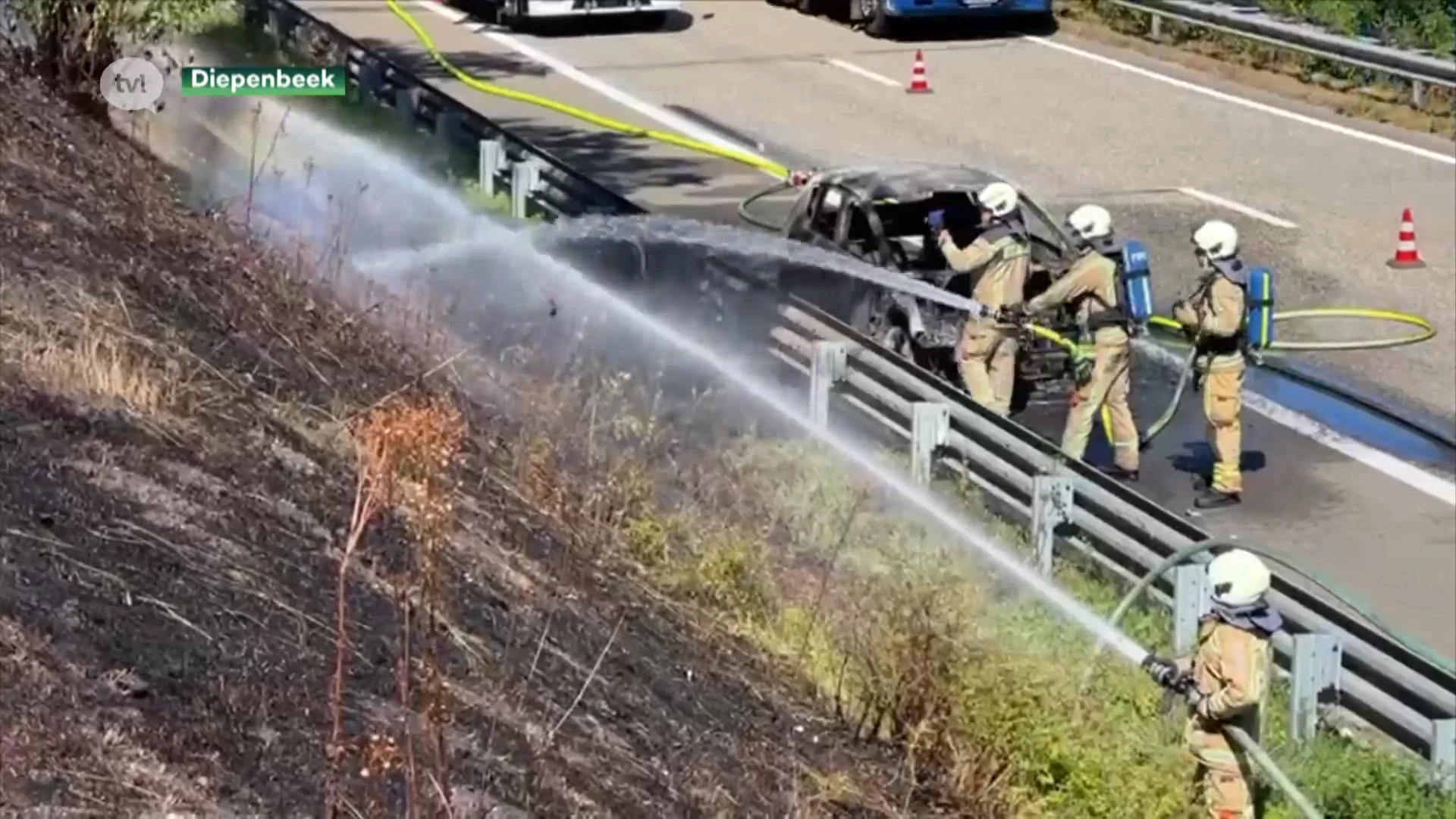 Weer autobrand, derde al in benzinewagen
