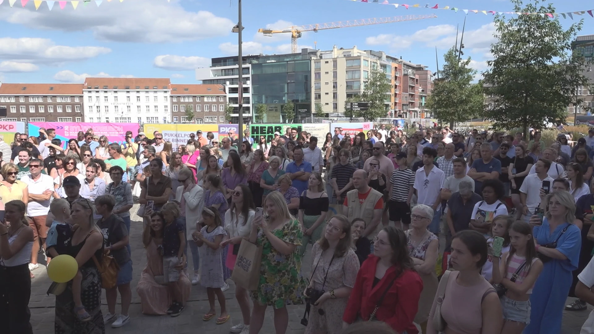 PKP DWNTWN van zondag valt in het water