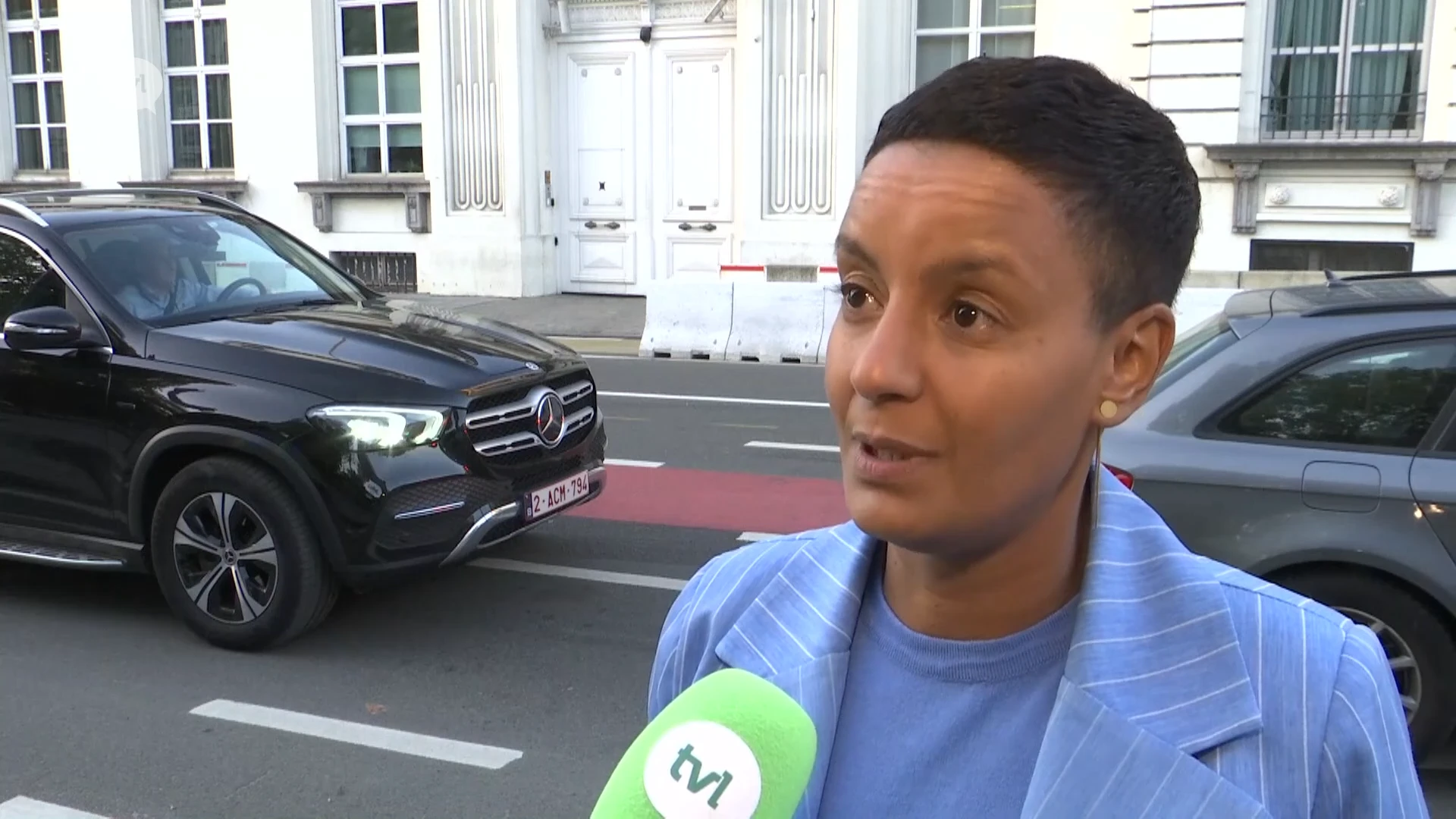 LIVE naar Brussel - Meryame Kitir (Vooruit): "We nemen maatregelen voor de mensen én voor de bedrijven om winter door te komen"