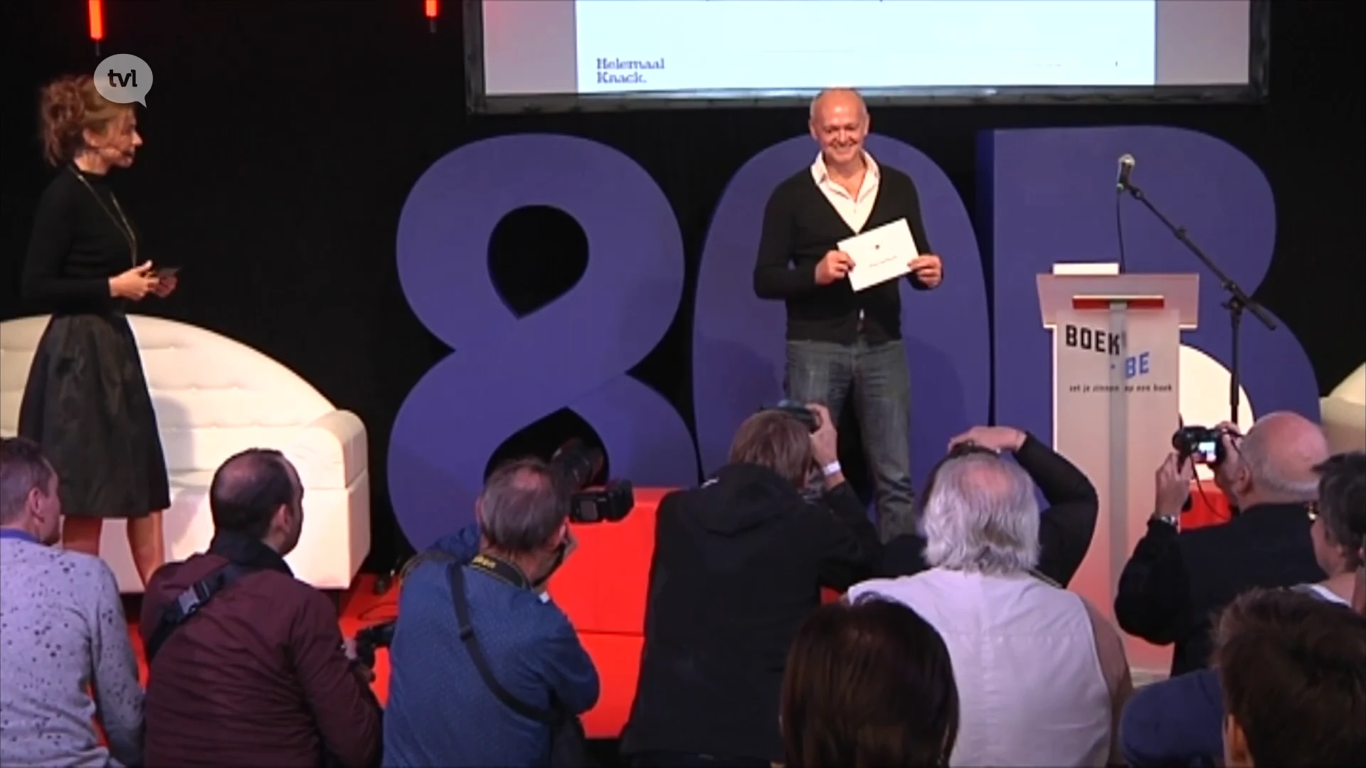 Toni Coppers wint life time achievement award van Knack Hercule Poirot Prijs