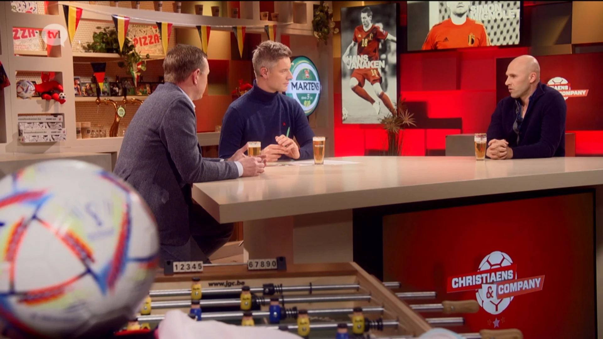 Herbekijk Christiaens & Company met Thomas Buffel & Serge Gumienny