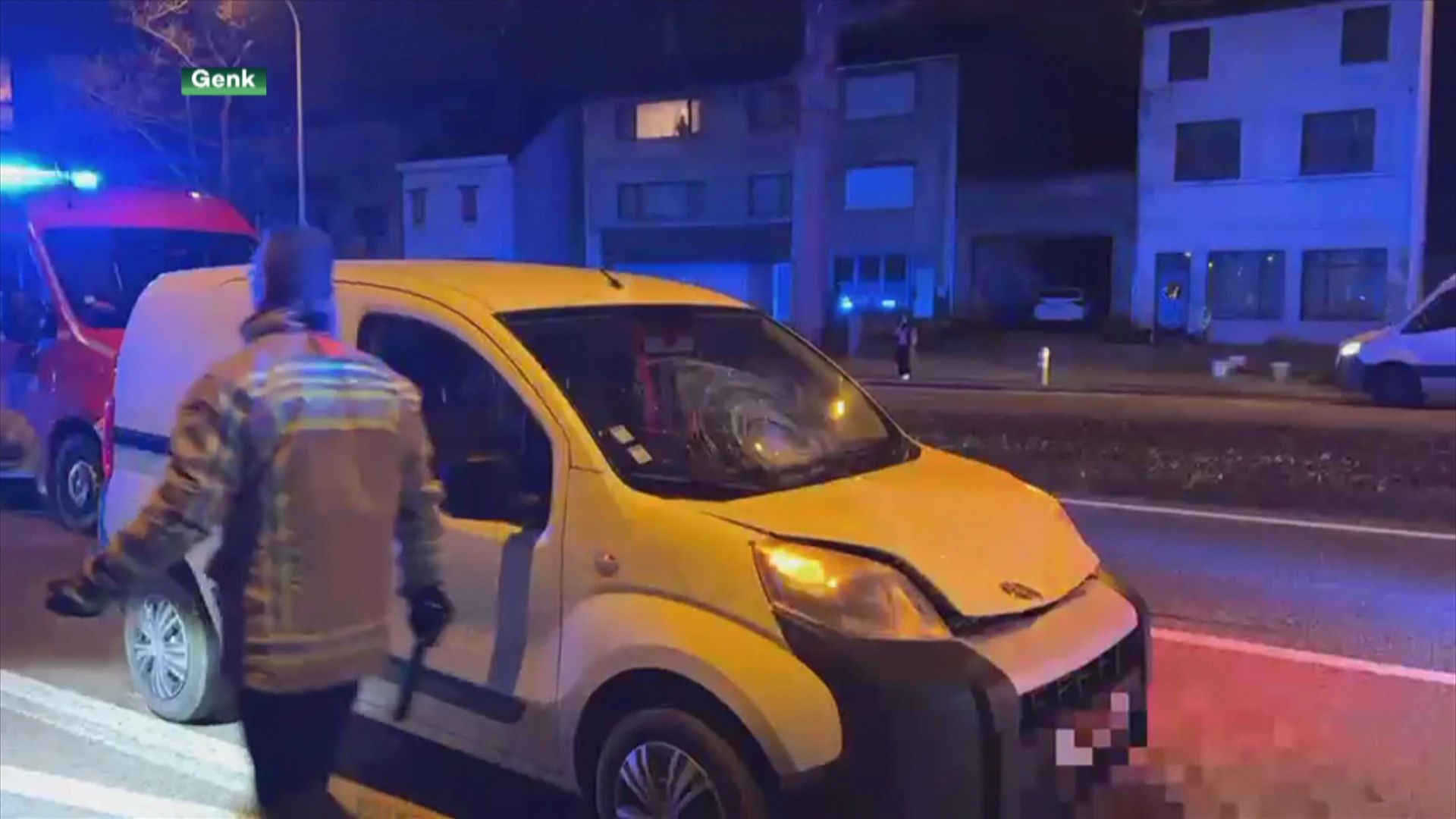 Voetganger kritiek na aanrijding op André Dumontlaan Genk