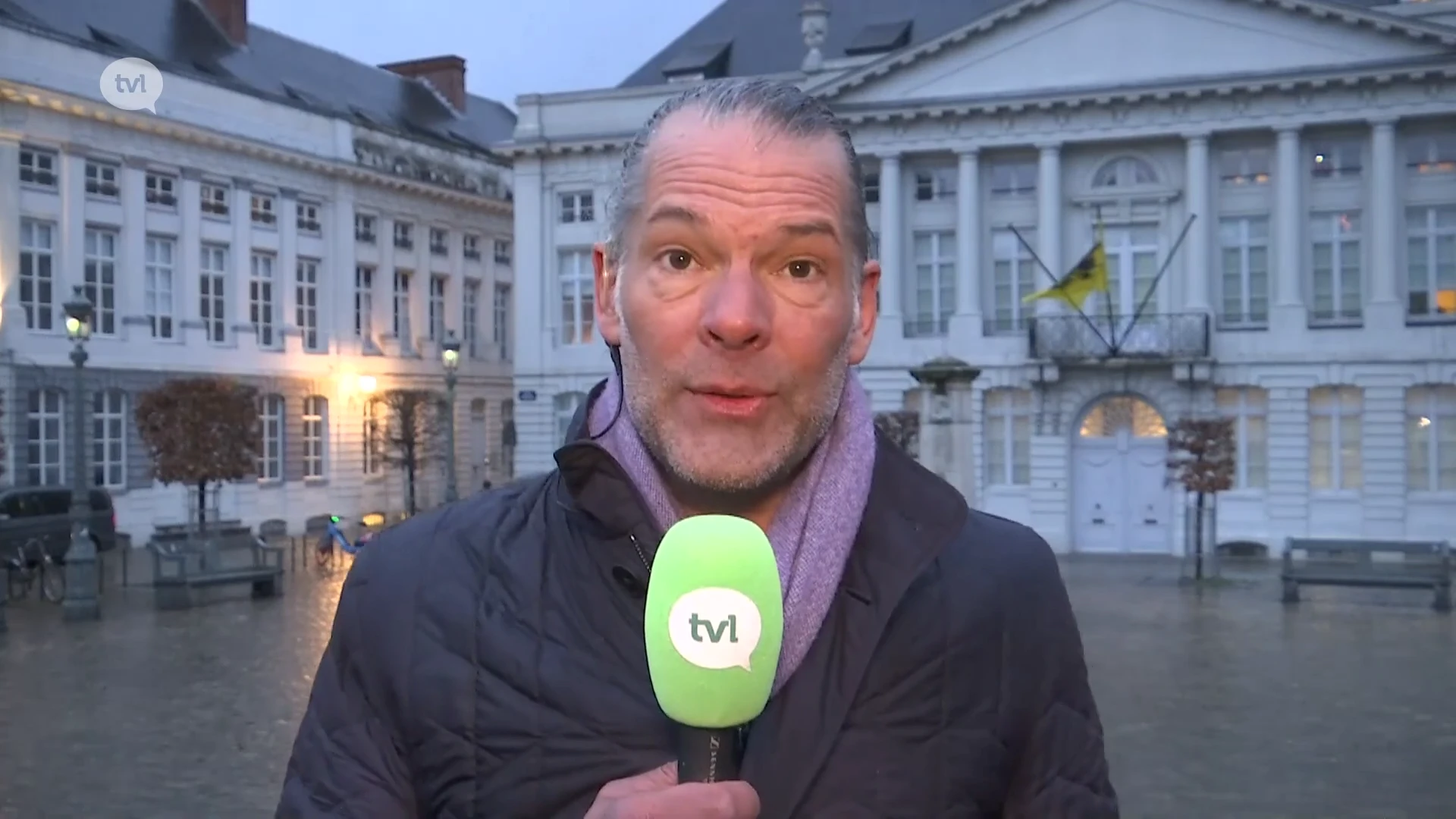 LIVE naar Dirk in Brussel:  "Regering kon zich niet veroorloven om weer geen akkoord te vinden"