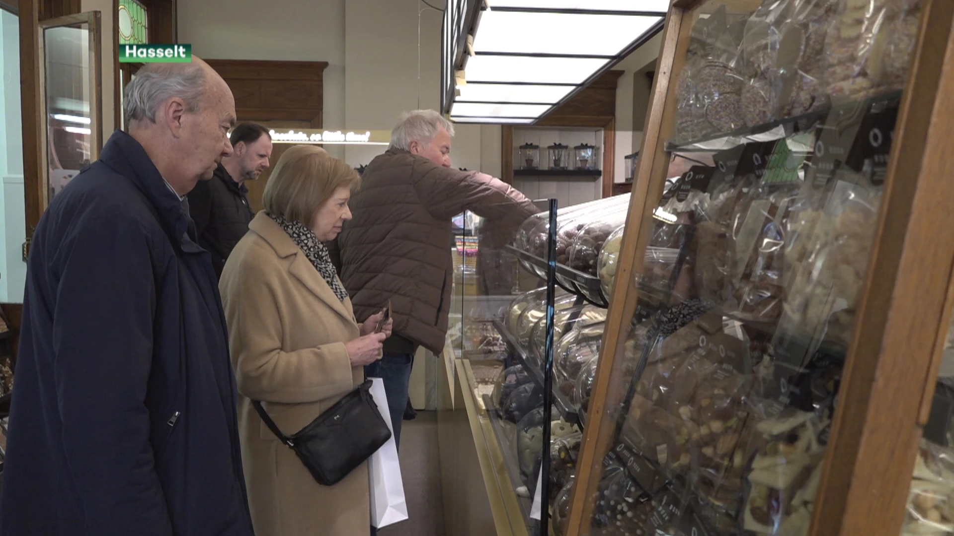 Aanschuiven bij chocolatier voor verse paaschocolade
