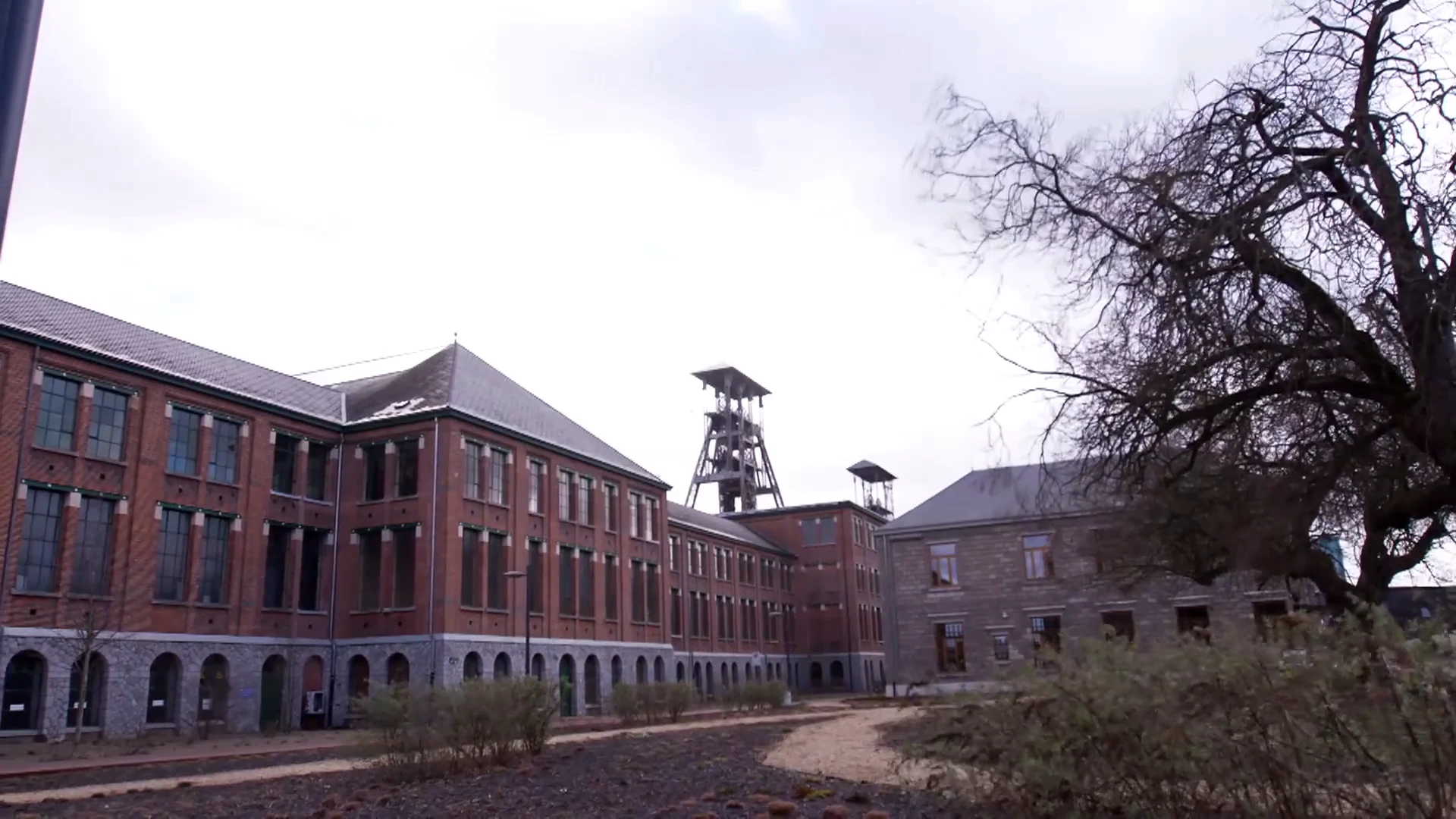 ARCHITECTUUR: School Straf! Beringen