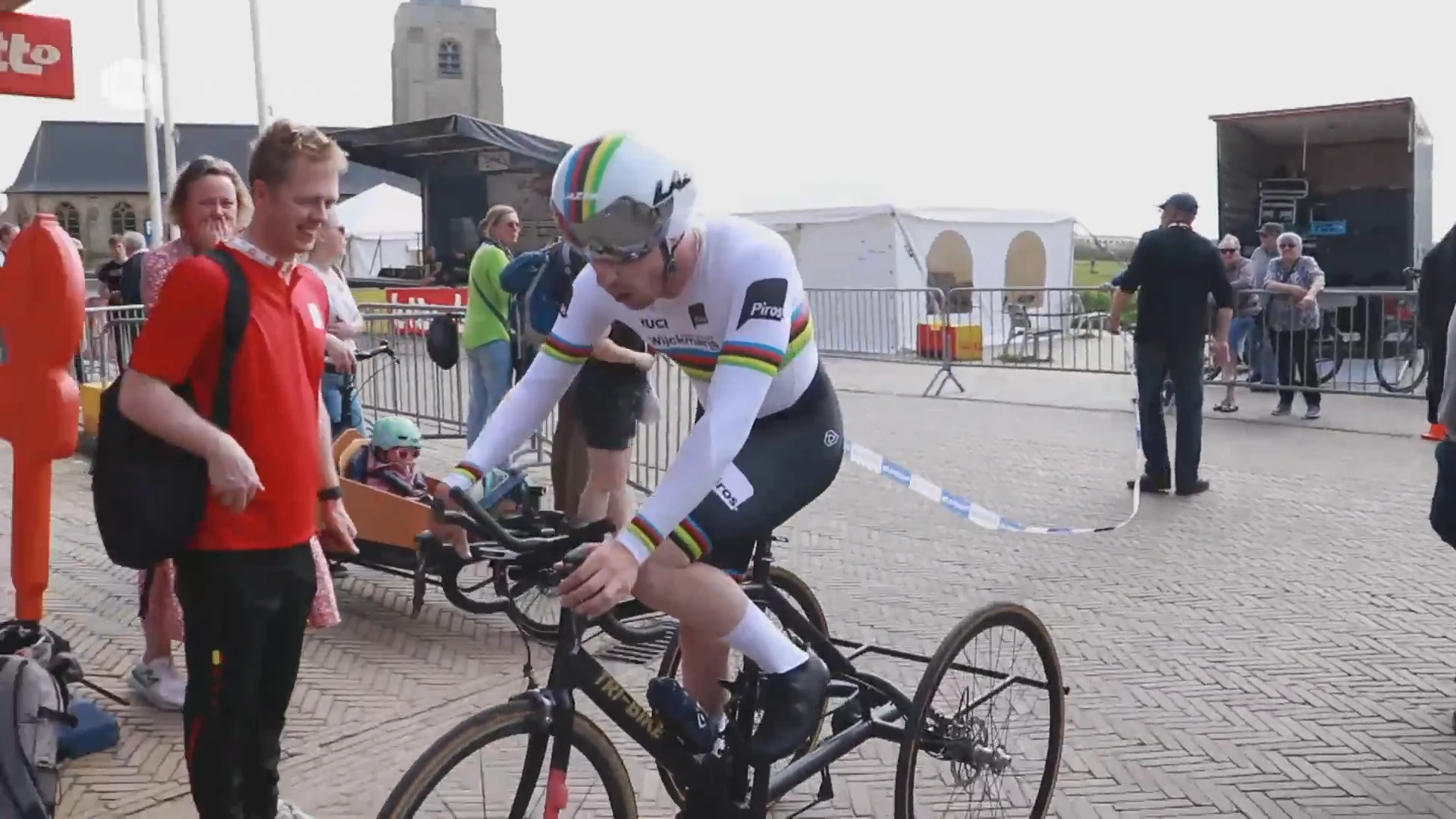 Tim Celen pakt brons op wereldbeker tijdrijden in Oostende