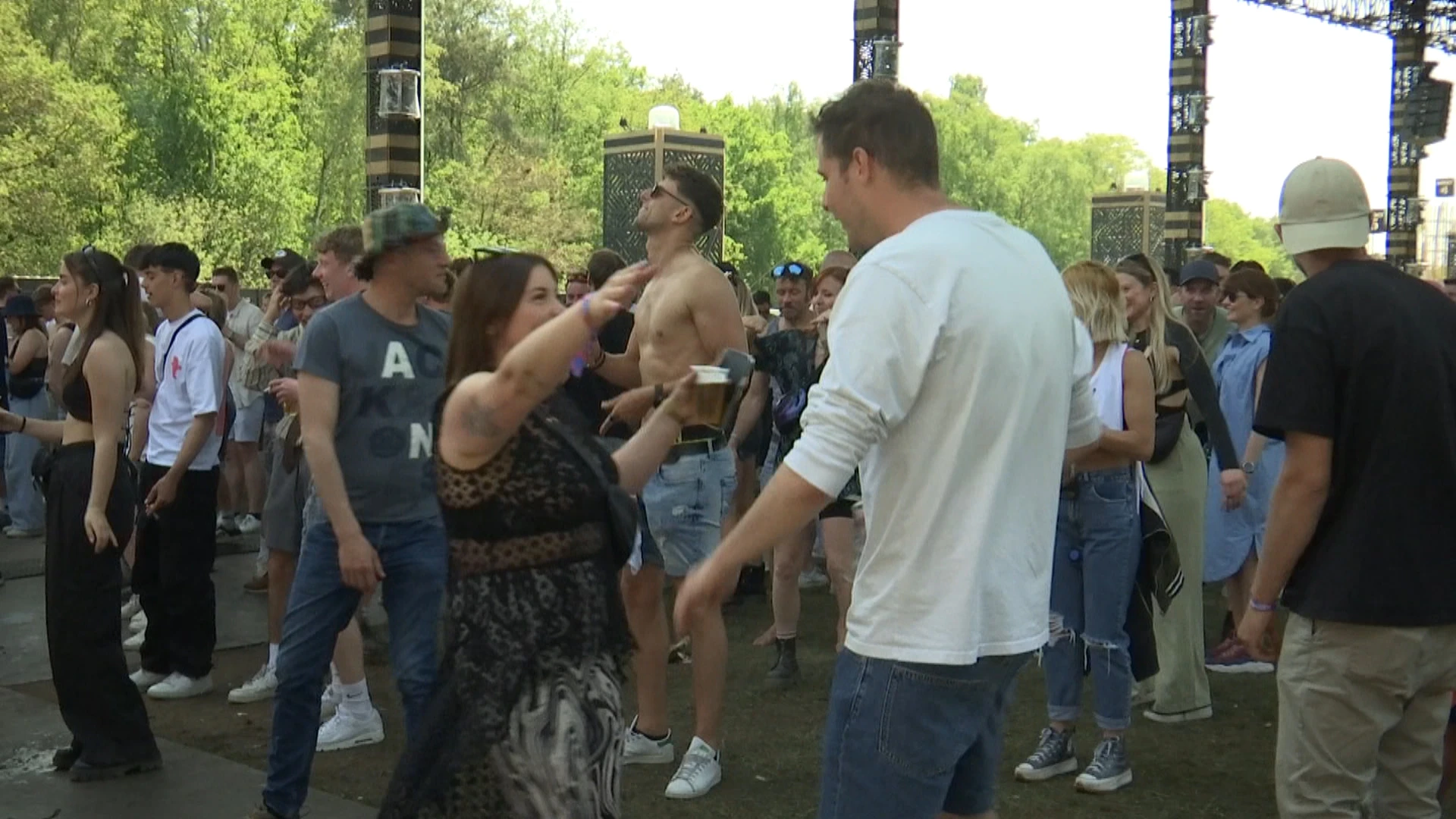 Topdag op Extrema Outdoor, maar organisatie waarschuwt voor diefstal & gevaarlijke pillen