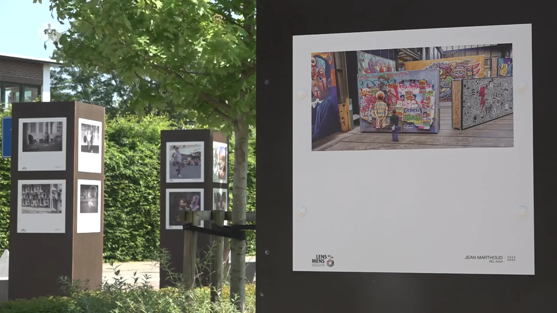 Meer dan 300 fotografen exposeren in openlucht in Peltse straten