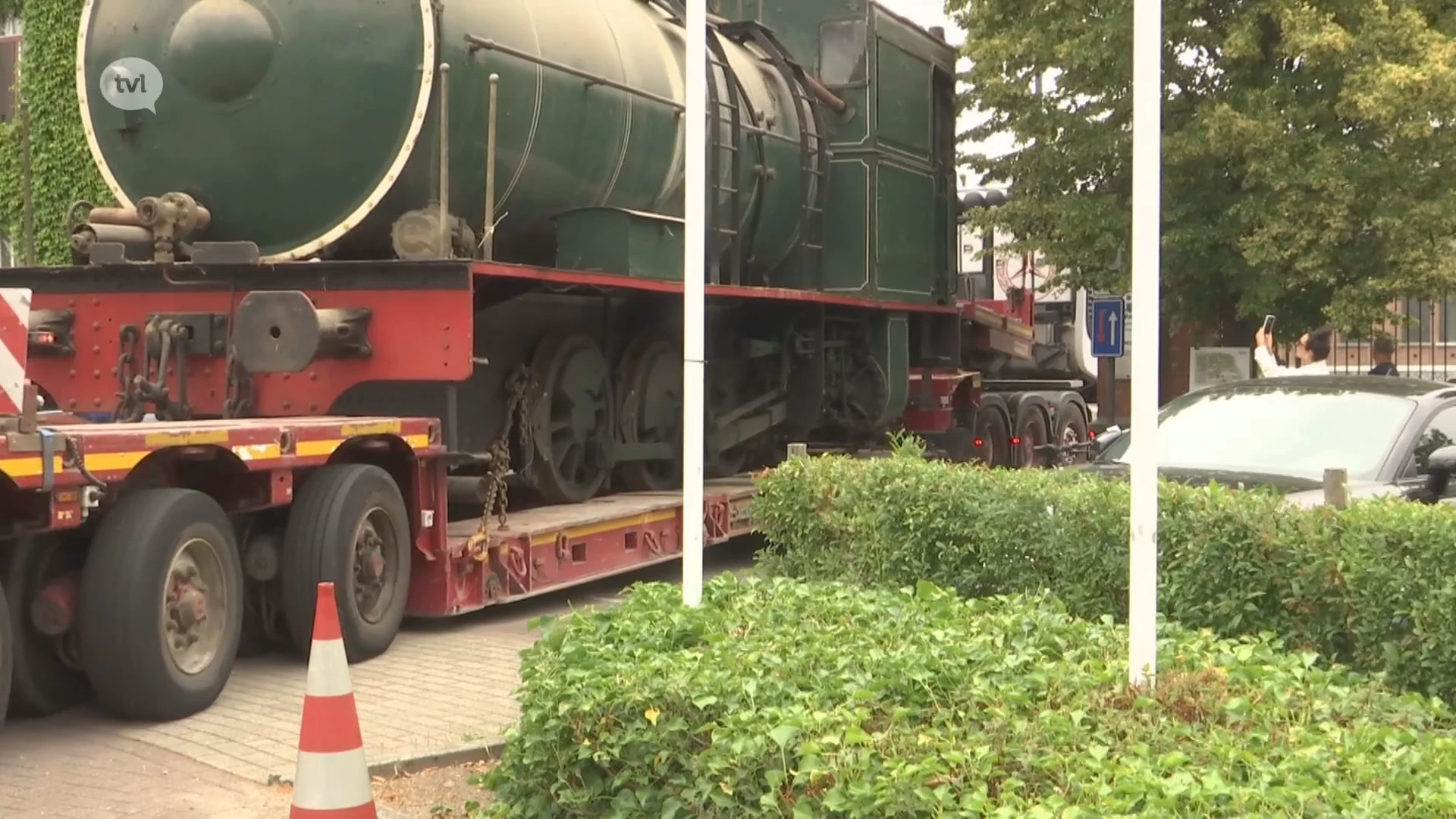 Oude locomotief keert terug naar mijnsite Beringen