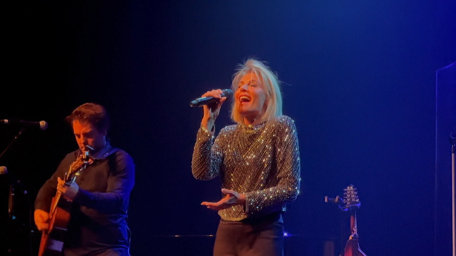 Dana Winner treedt op in uitverkocht CCHa
