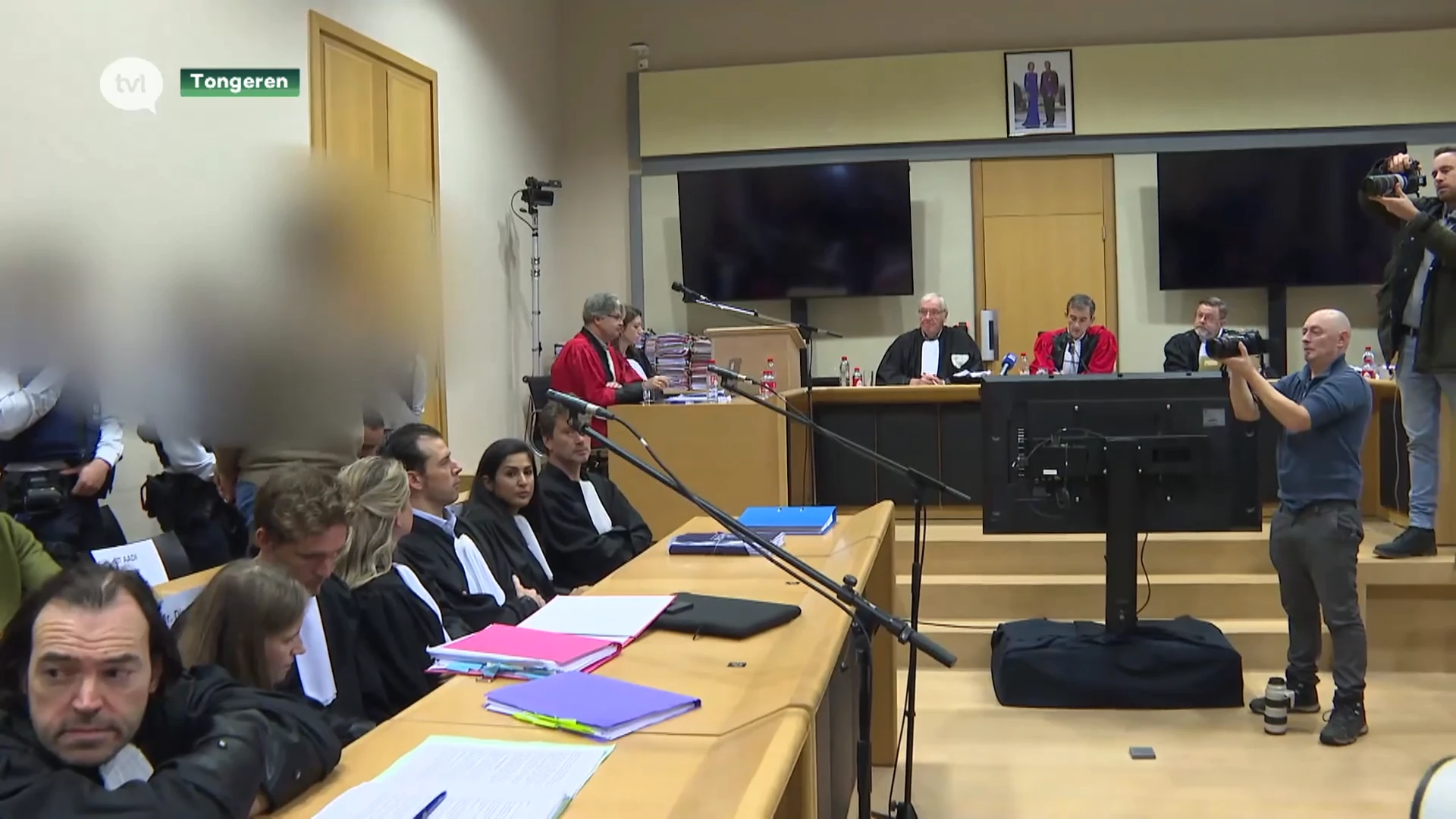 Black-outs bij hoofdbeschuldigde zorgen voor moeizame verhoren op assisensproces Martelmoord.