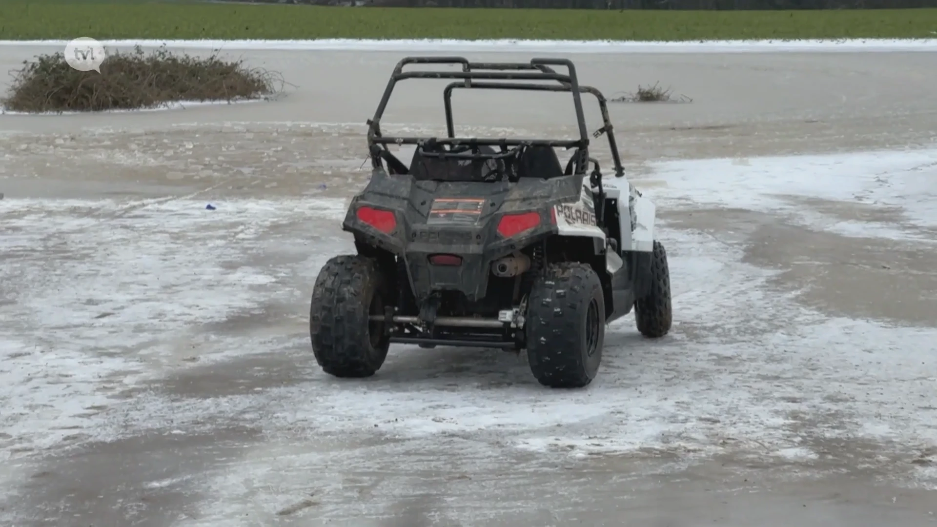 Meisje (9) sterft nadat ze op quad onder ijs terechtkwam