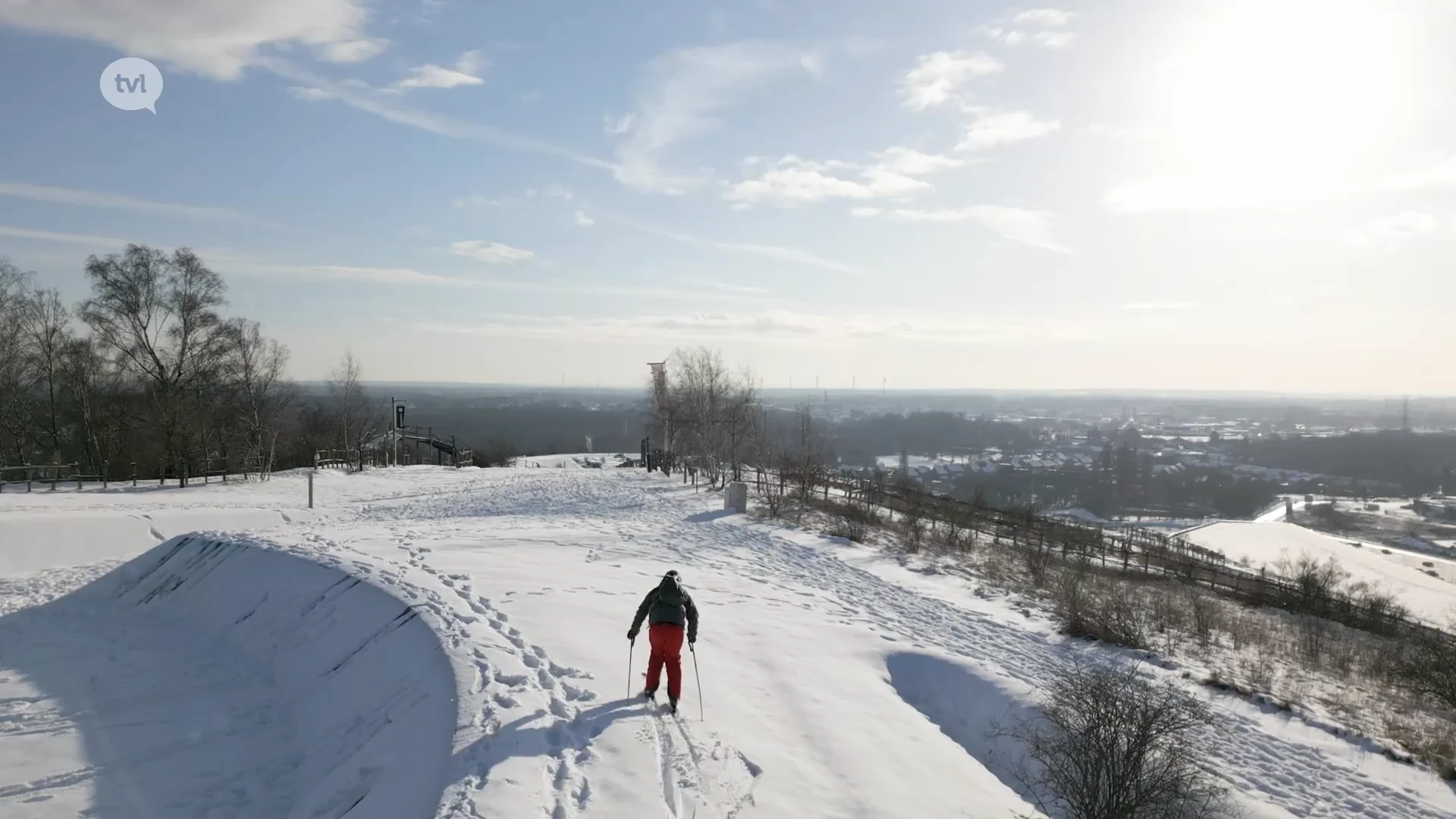 Bram Luyten skiet op de Avonturenberg in Beringen