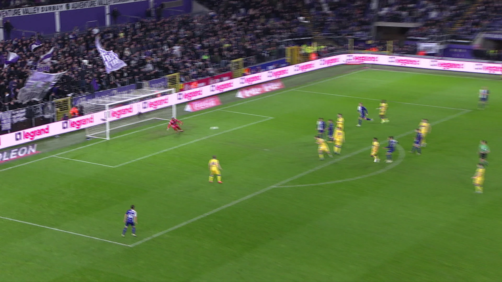STVV verliest met 4-1 na fiasco in tweede helft
