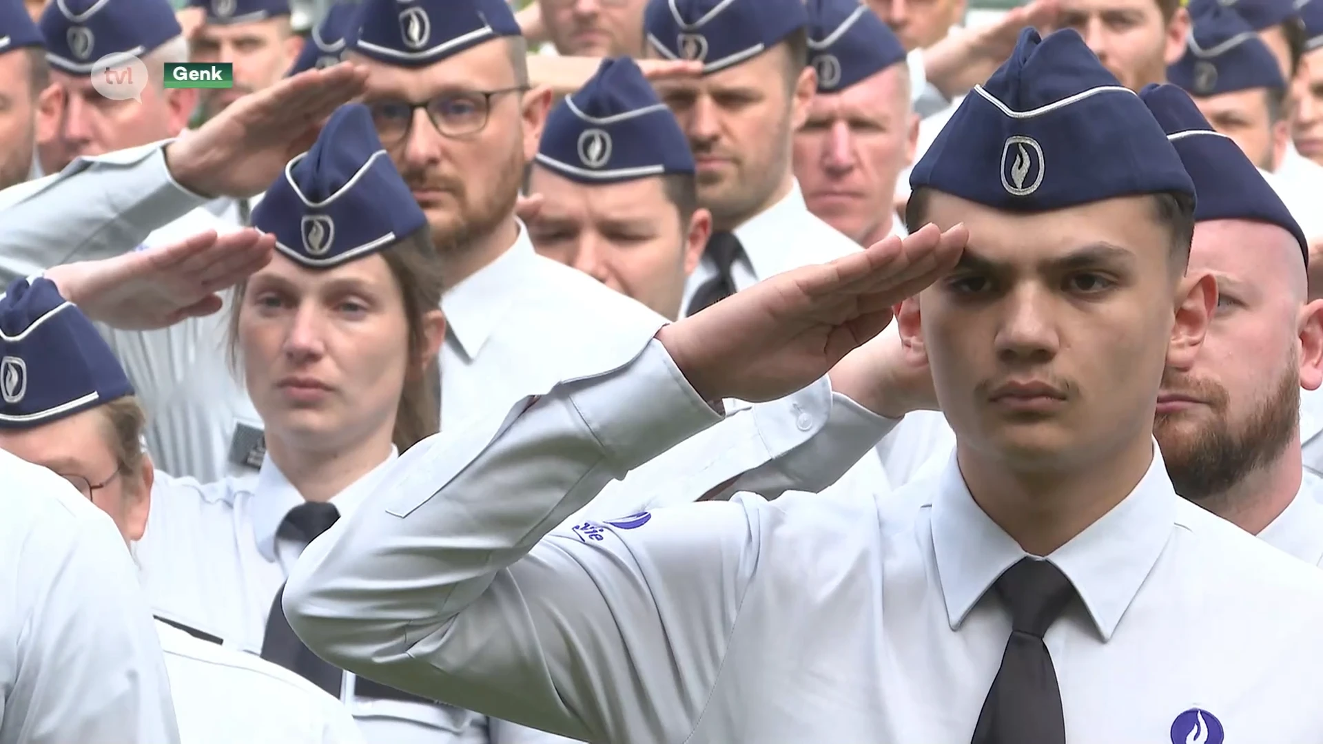 PLOT eert overleden politieagent Charleroi