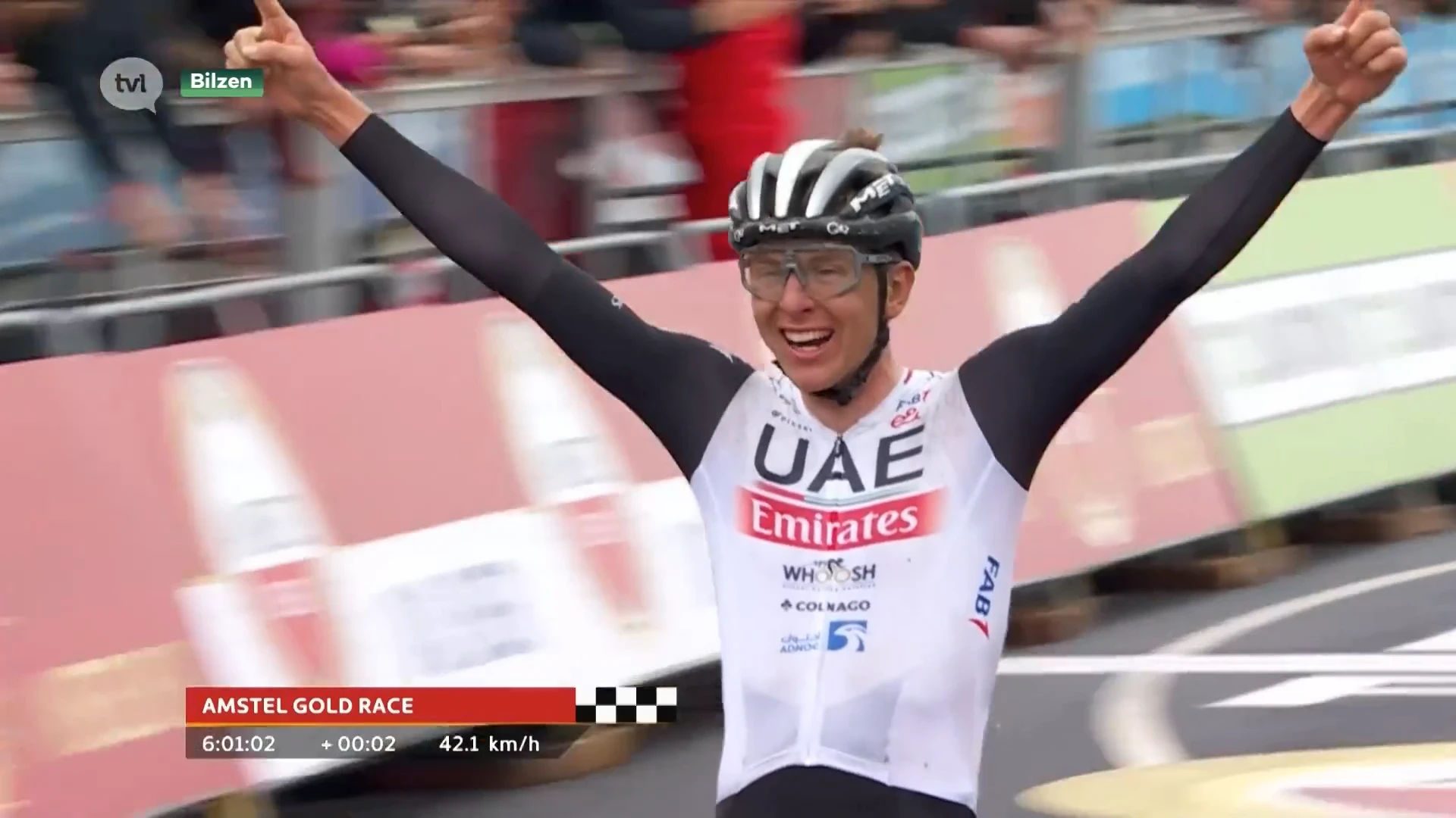 Team UAE van Pogacar al in Bilzen, op renner zelf nog even wachten