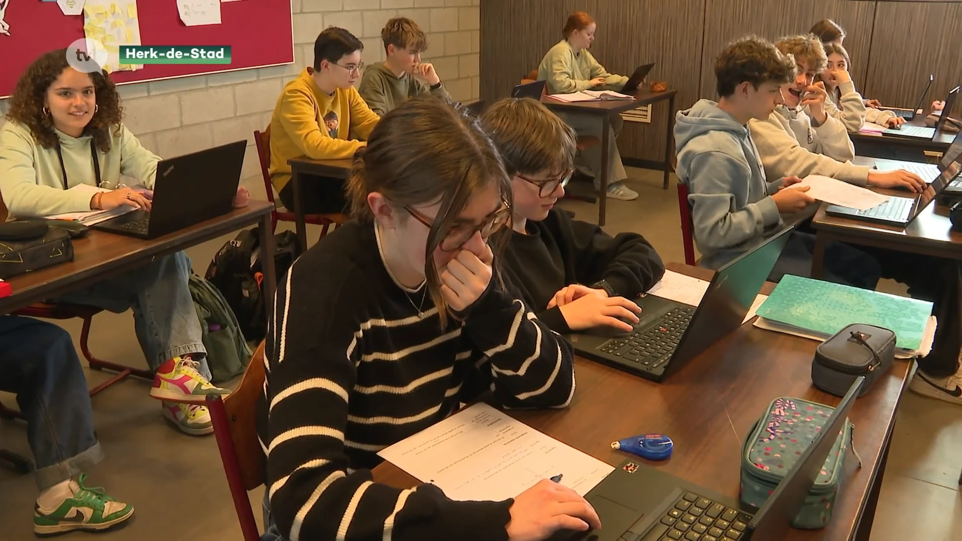 Vlaamse toetsen nemen een valse start: veel technische problemen