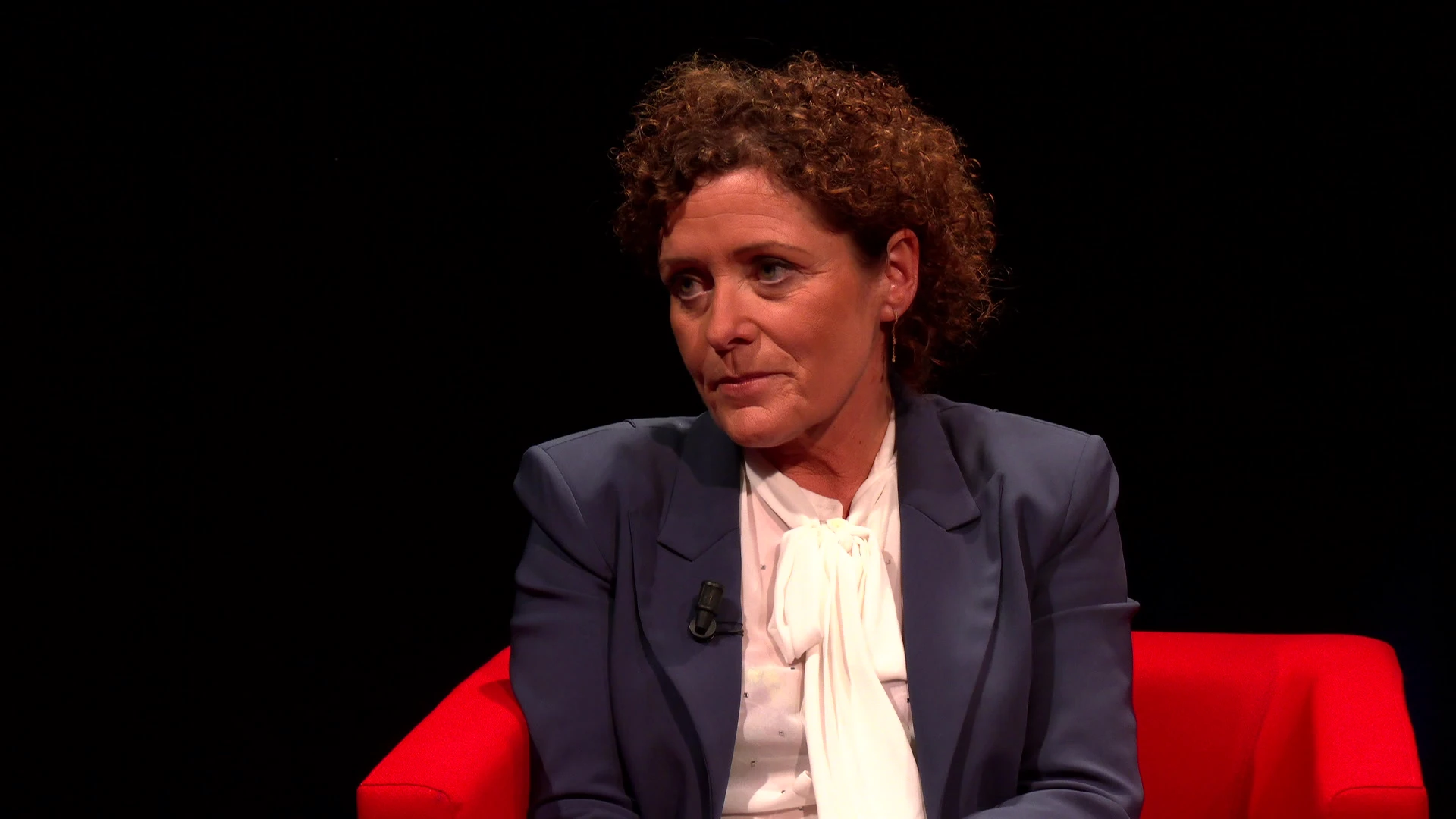 Limburg Kiest: Veerle Vraagt Door in een gesprek met Lydia Peeters