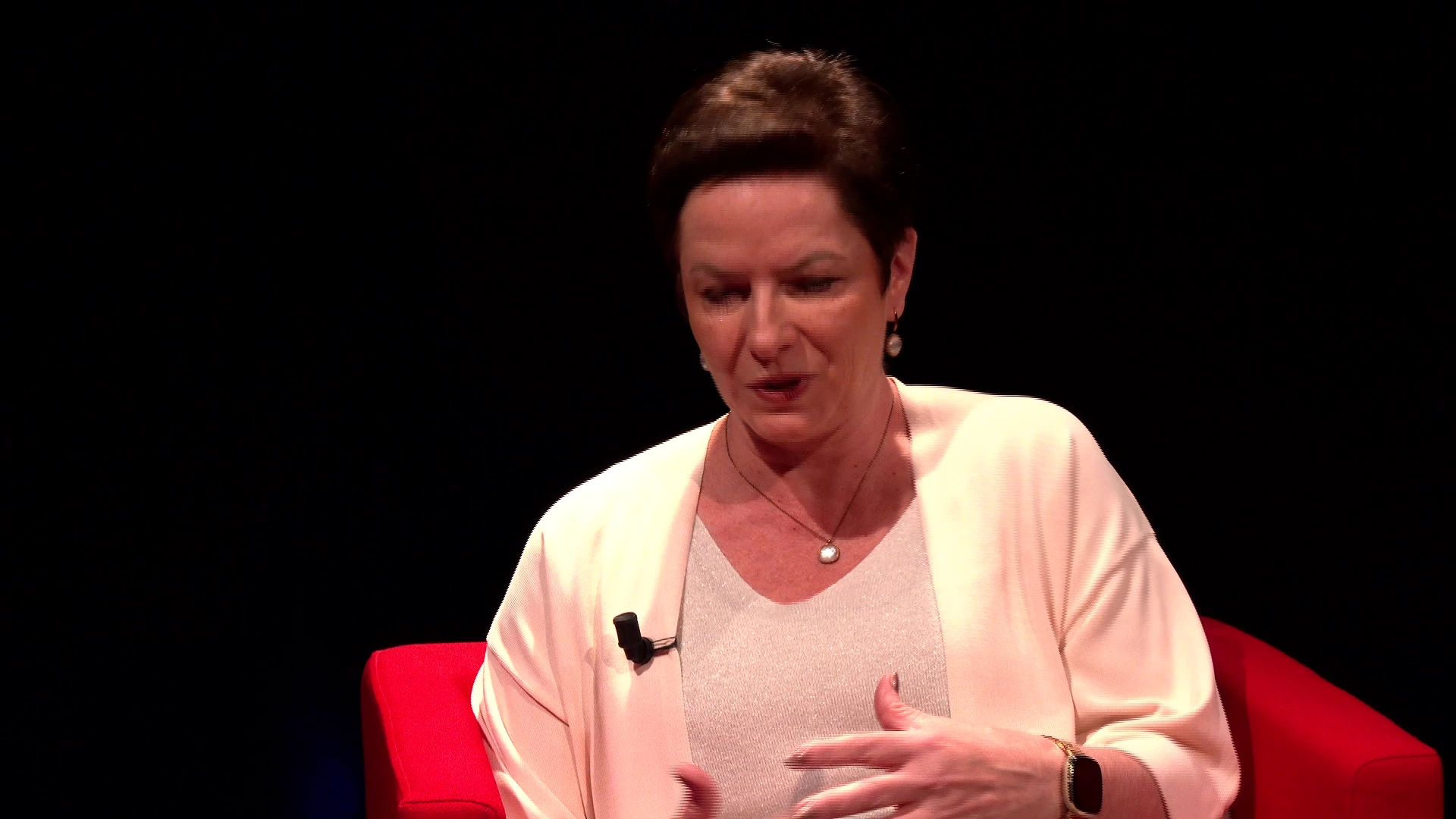 Veerle Vraagt Door: Annick Ponthier (Vlaams Belang)