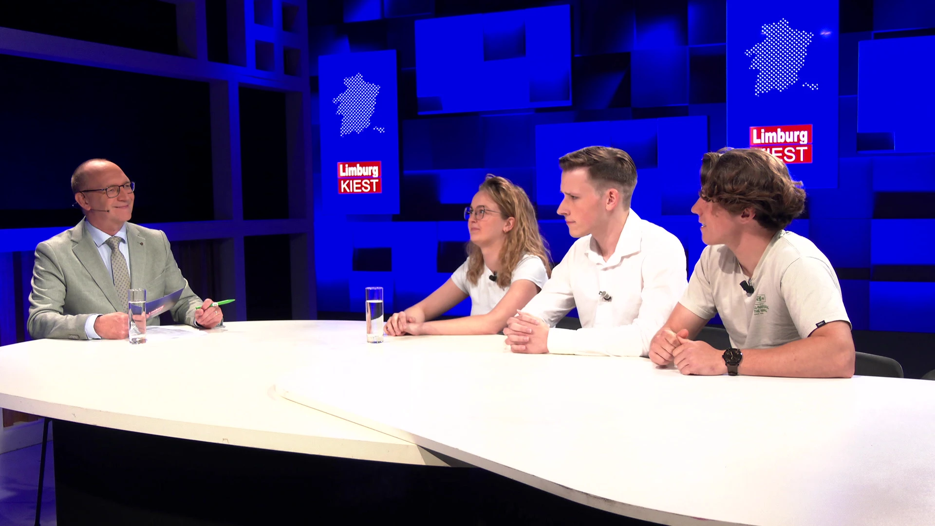 Sociale media belangrijkste vorm van politiek nieuws voor jongeren