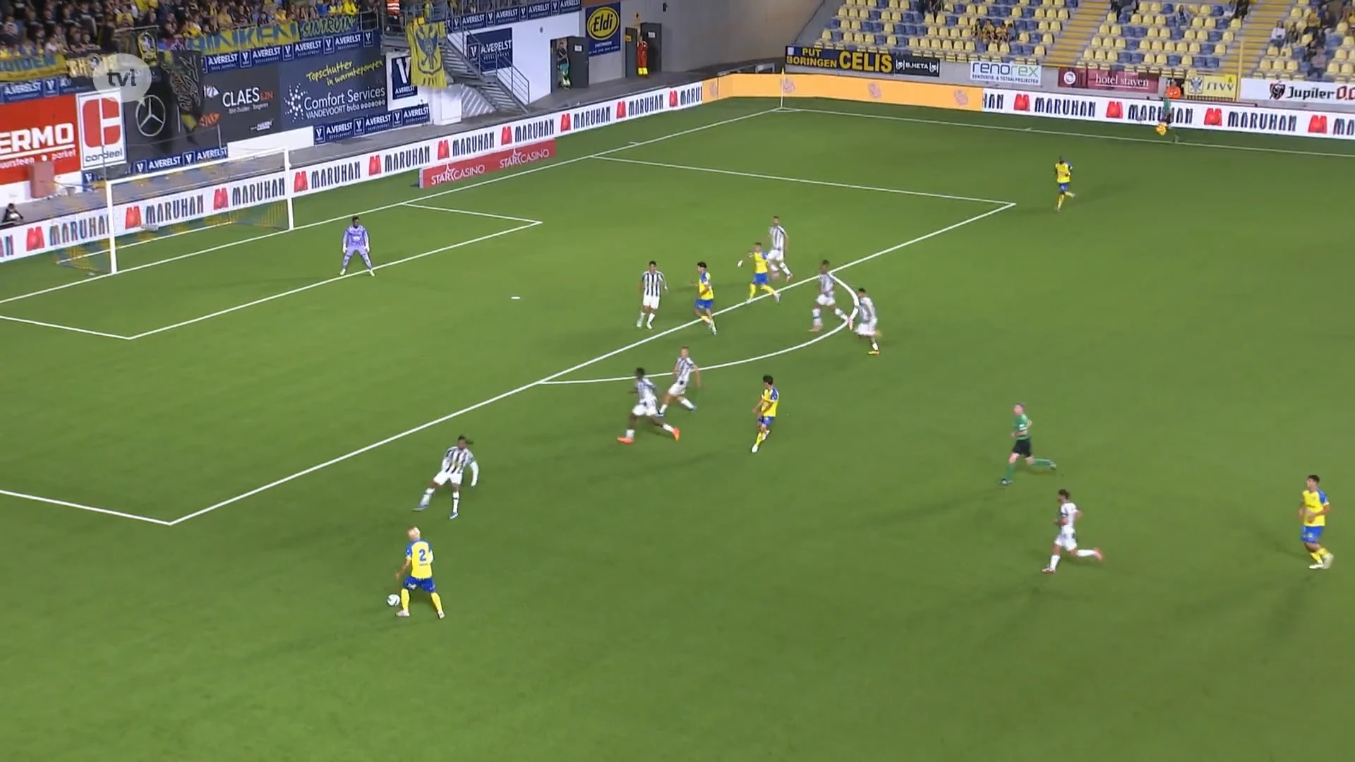 Horroravond voor STVV na 1-4 nederlaag tegen Charleroi