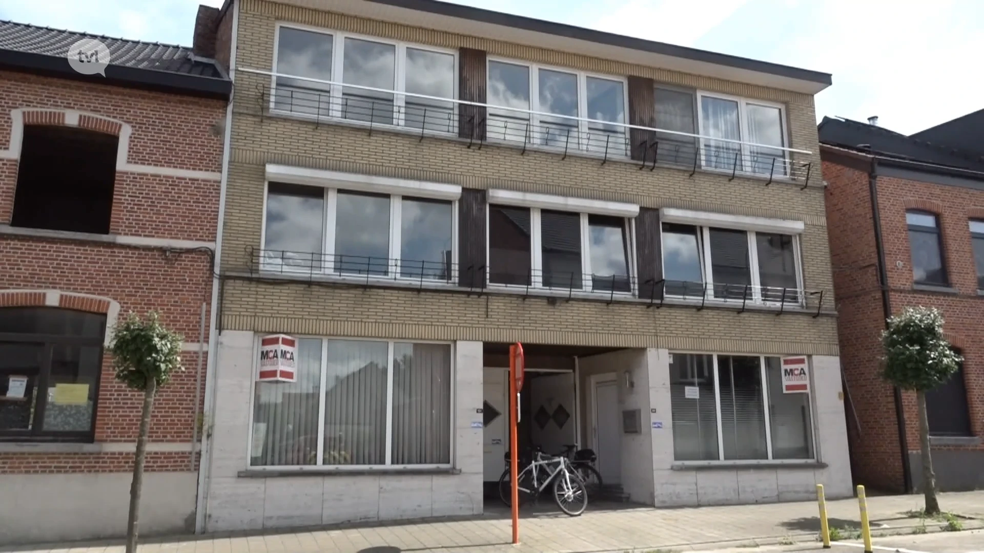 14-jarige valt door dak in Hasselt