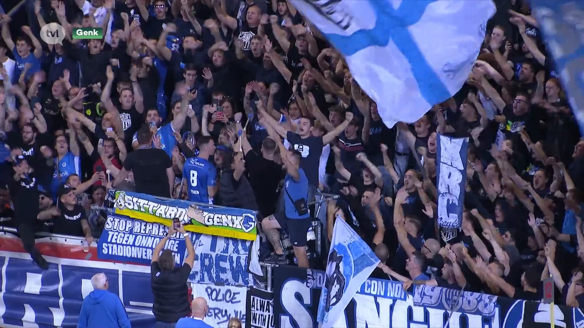 Racing Genk nog steviger competitieleider na doelpuntenfestijn tegen Dender