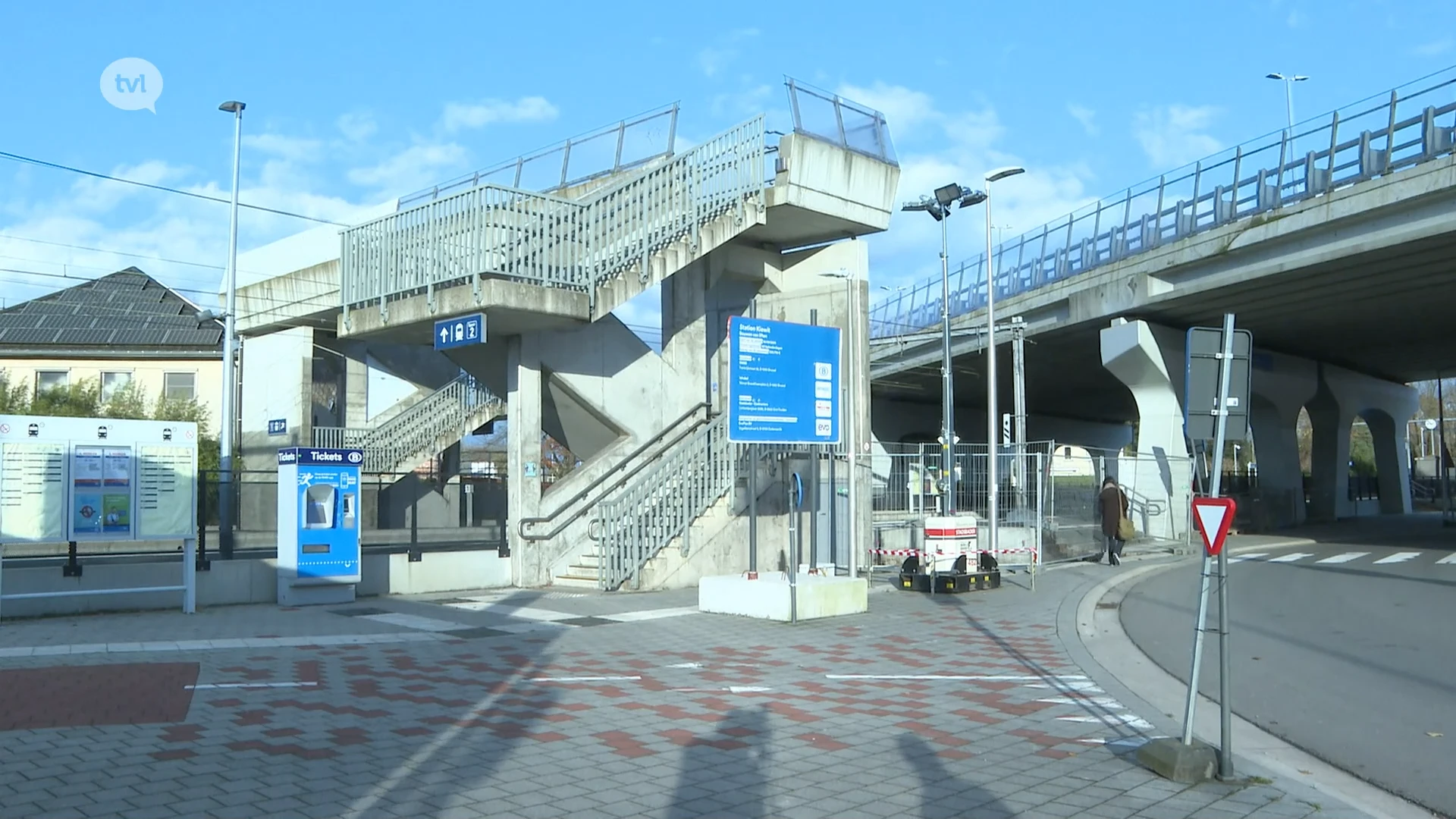 NMBS plaatst liften om station Kiewit toegankelijker te maken