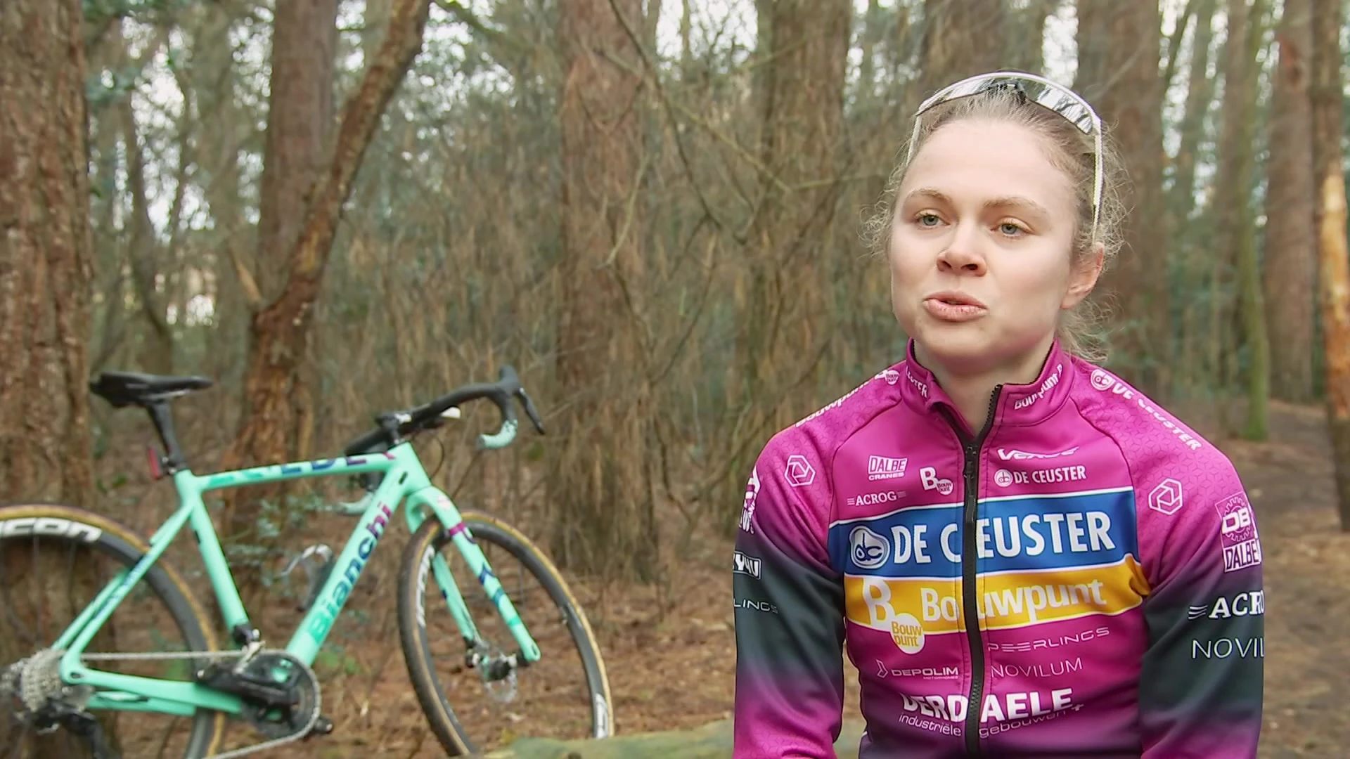 Laura Verdonschot rijdt BK in Zolder enkel voor de fans: "Er zijn veel tranen gevloeid."