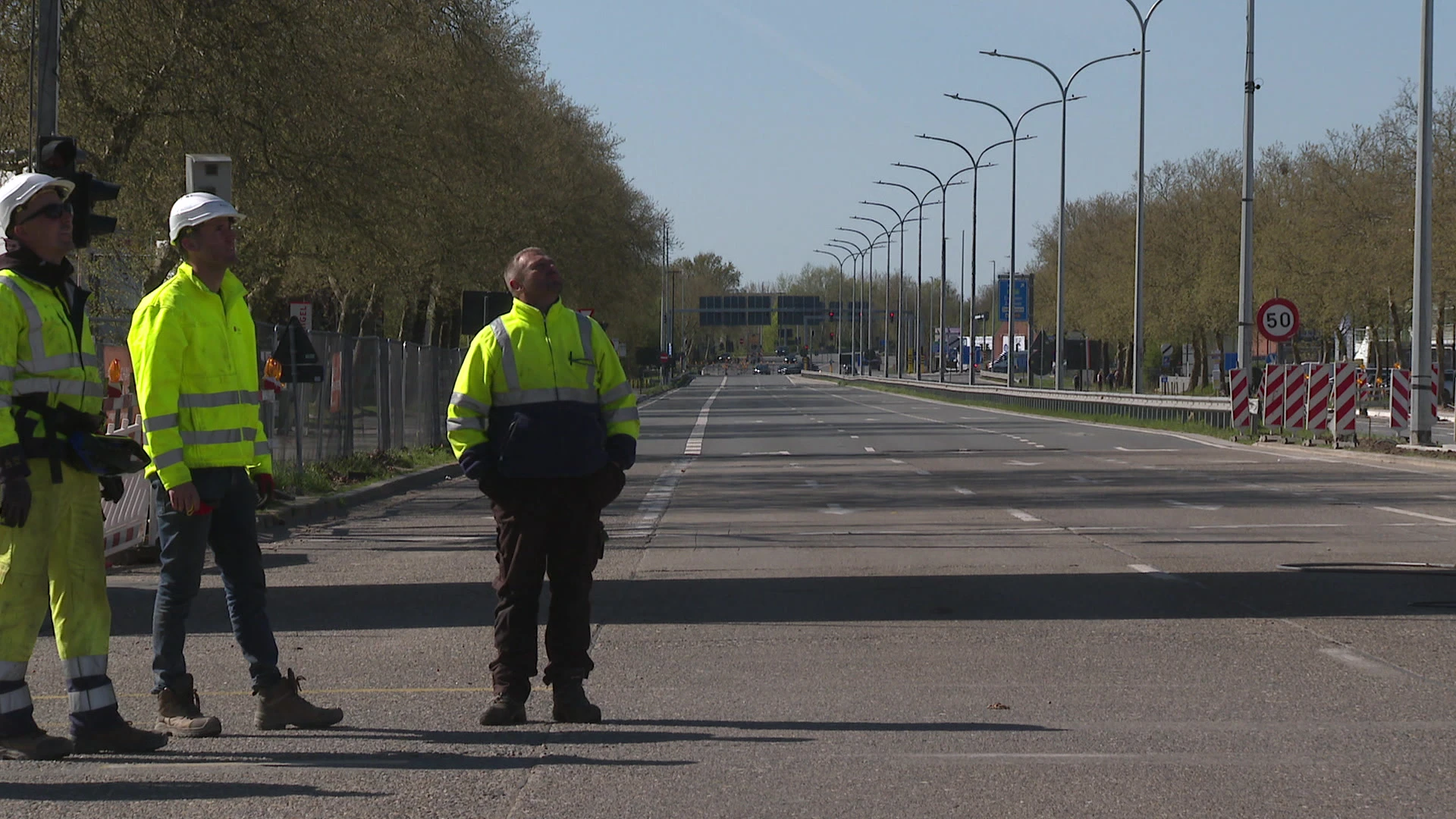 Nieuwe fietsersbrug geplaatst over ring Hasselt